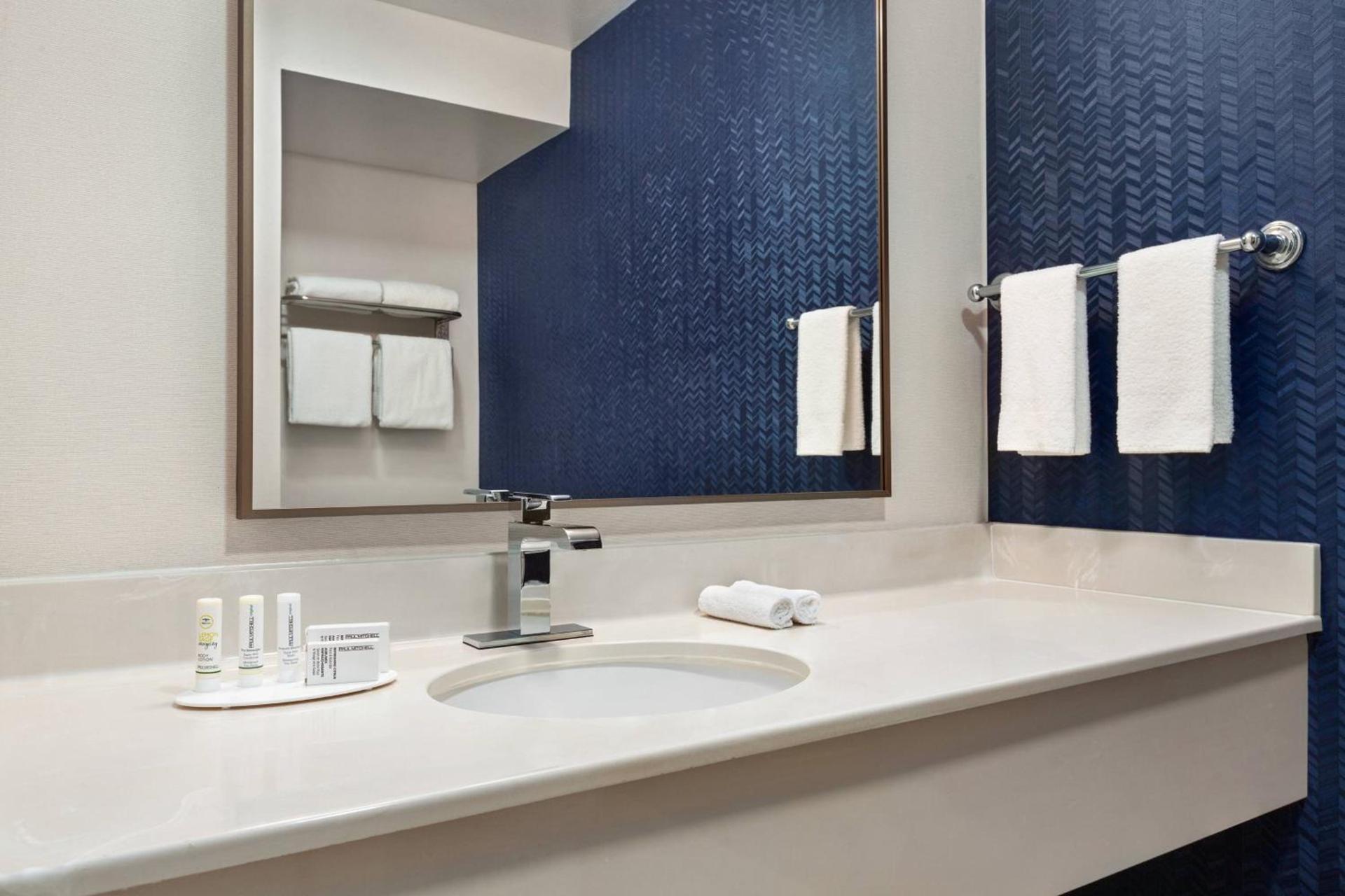 Fairfield Inn & Suites by Marriott Reno Sparks photo 12