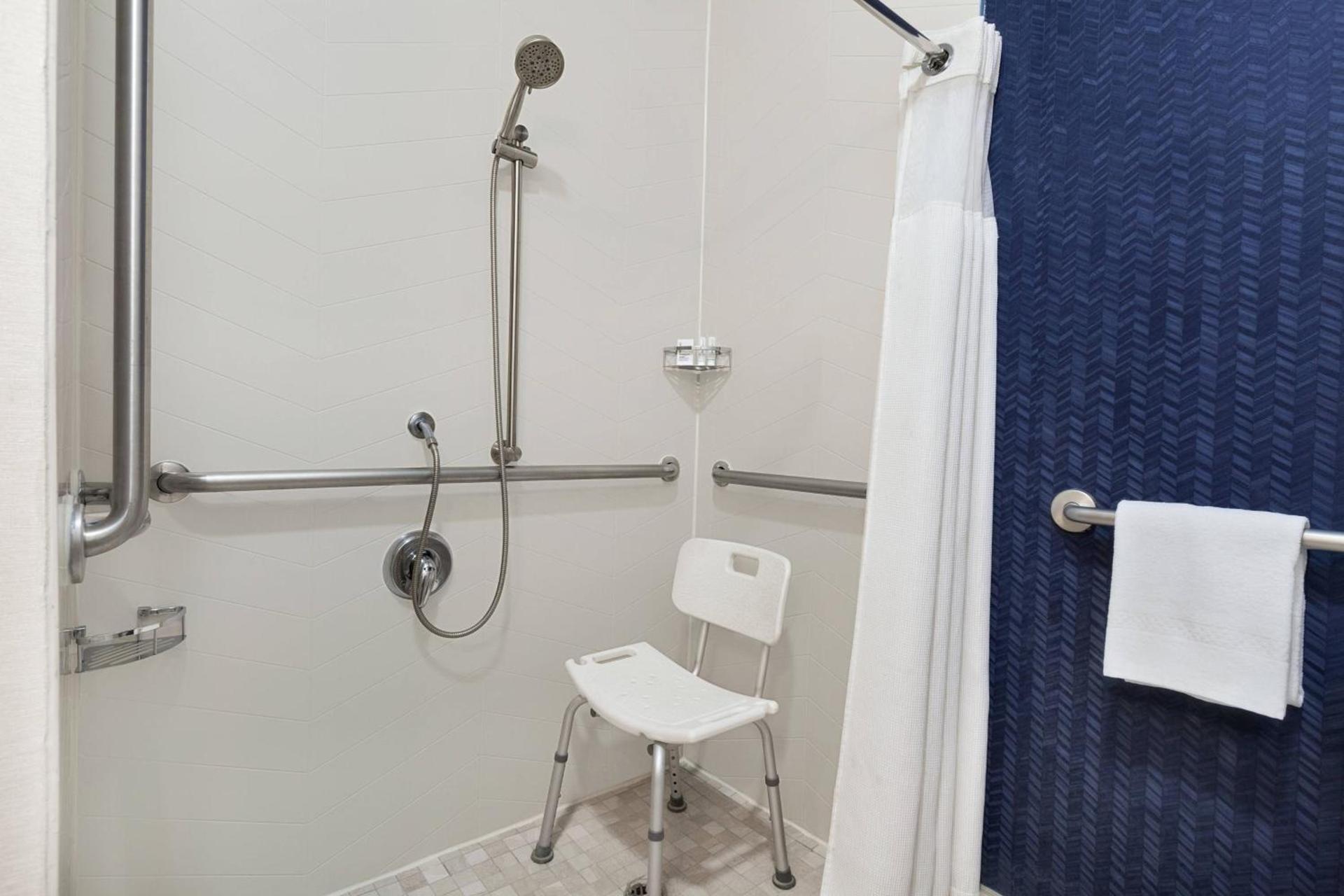 Fairfield Inn & Suites by Marriott Reno Sparks photo 10