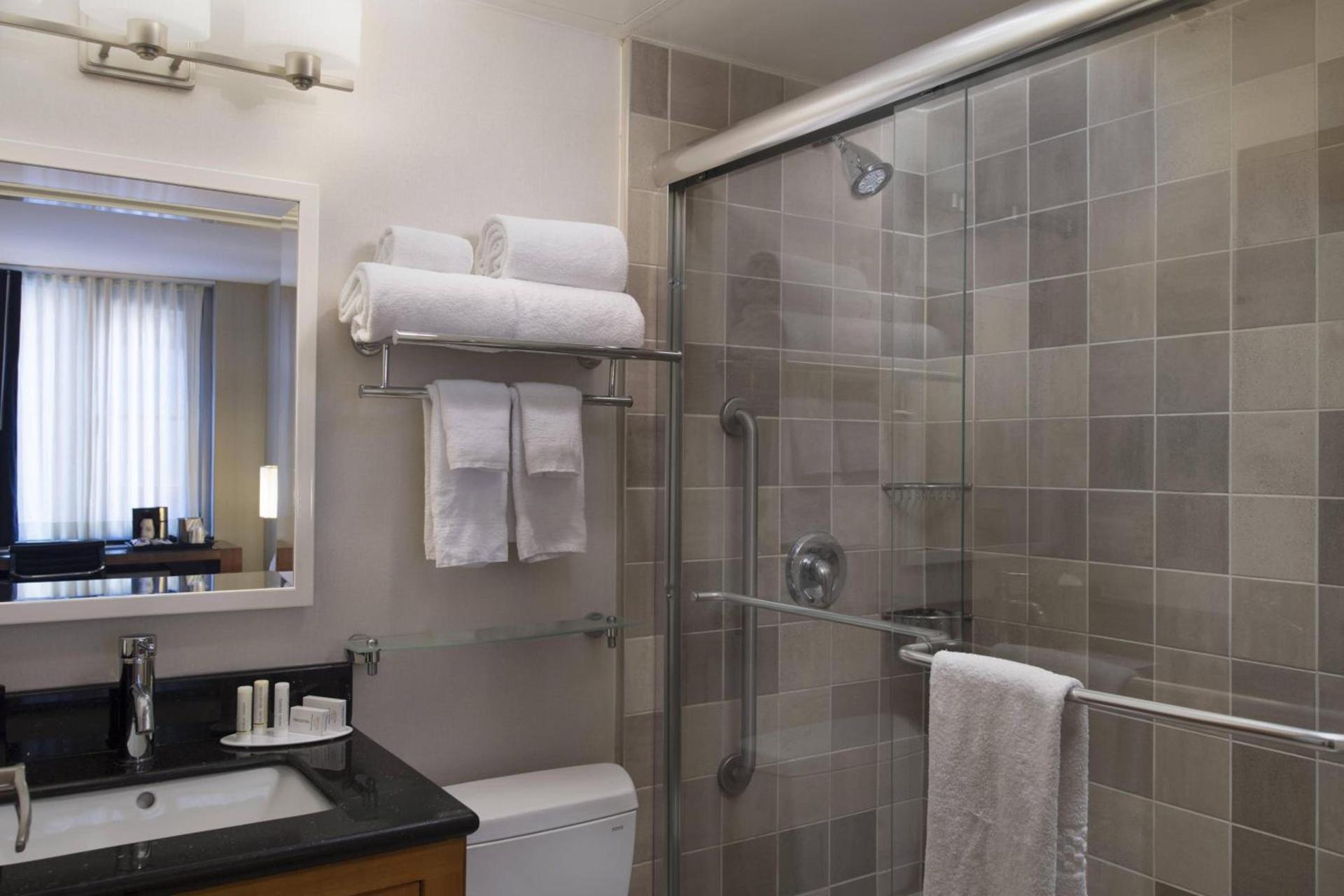 Fairfield Inn & Suites by Marriott New York Manhattan/Fifth Avenue photo 10