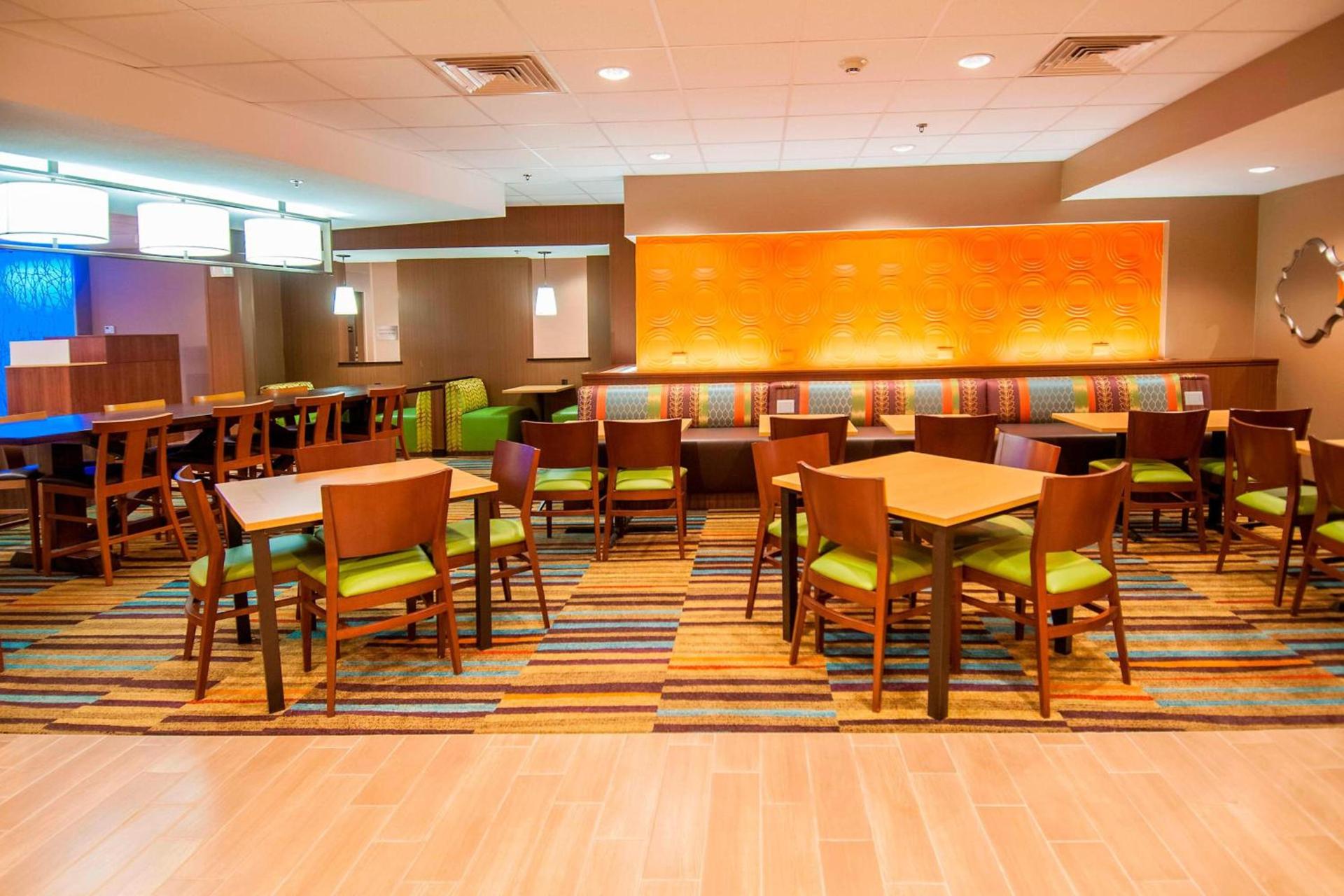Fairfield Inn & Suites by Marriott San Antonio Brooks City Base photo 17