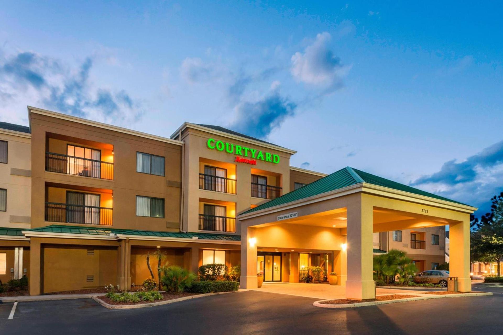 Courtyard by Marriott Lakeland photo 1