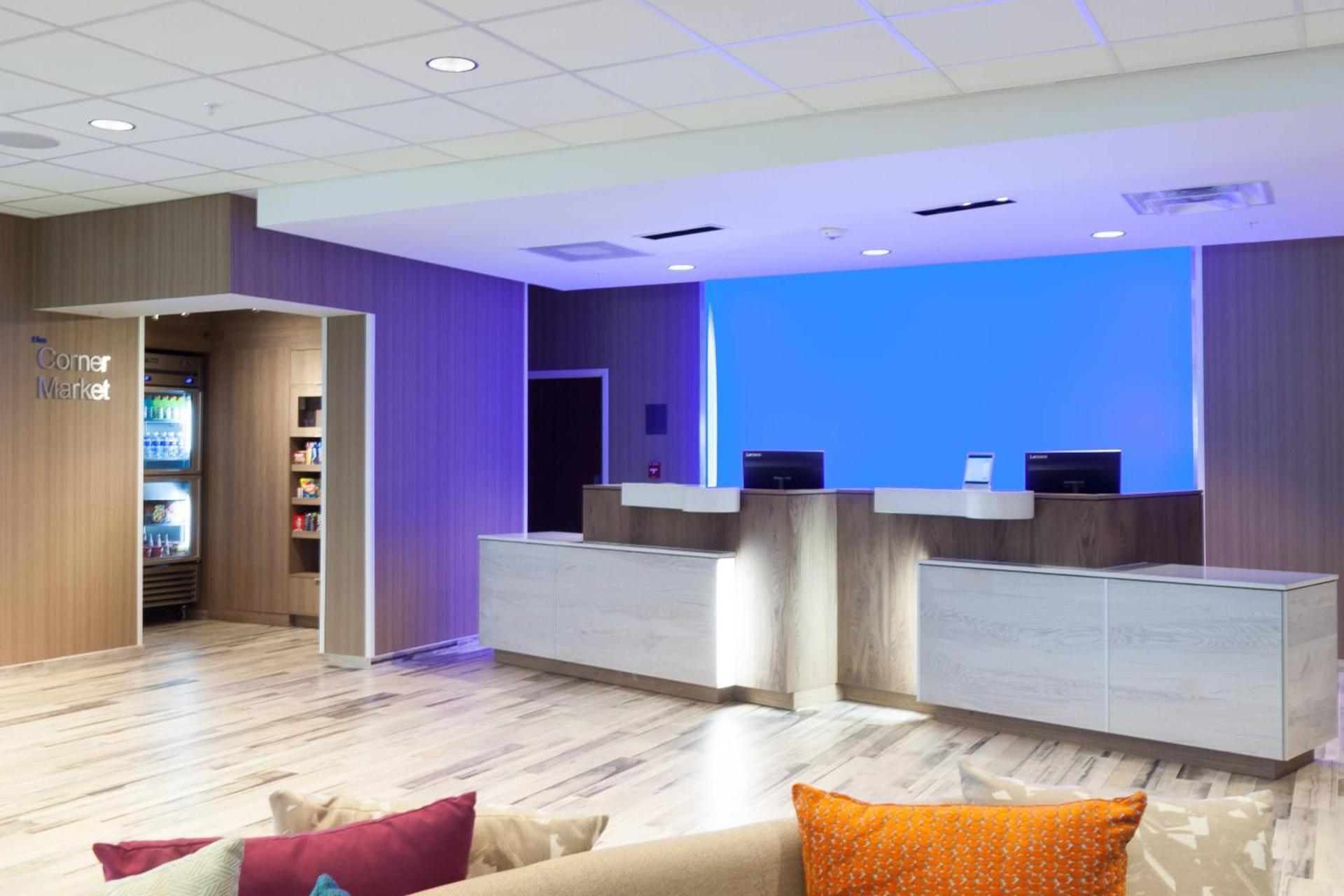 Fairfield Inn & Suites by Marriott Clearwater Beach photo 3