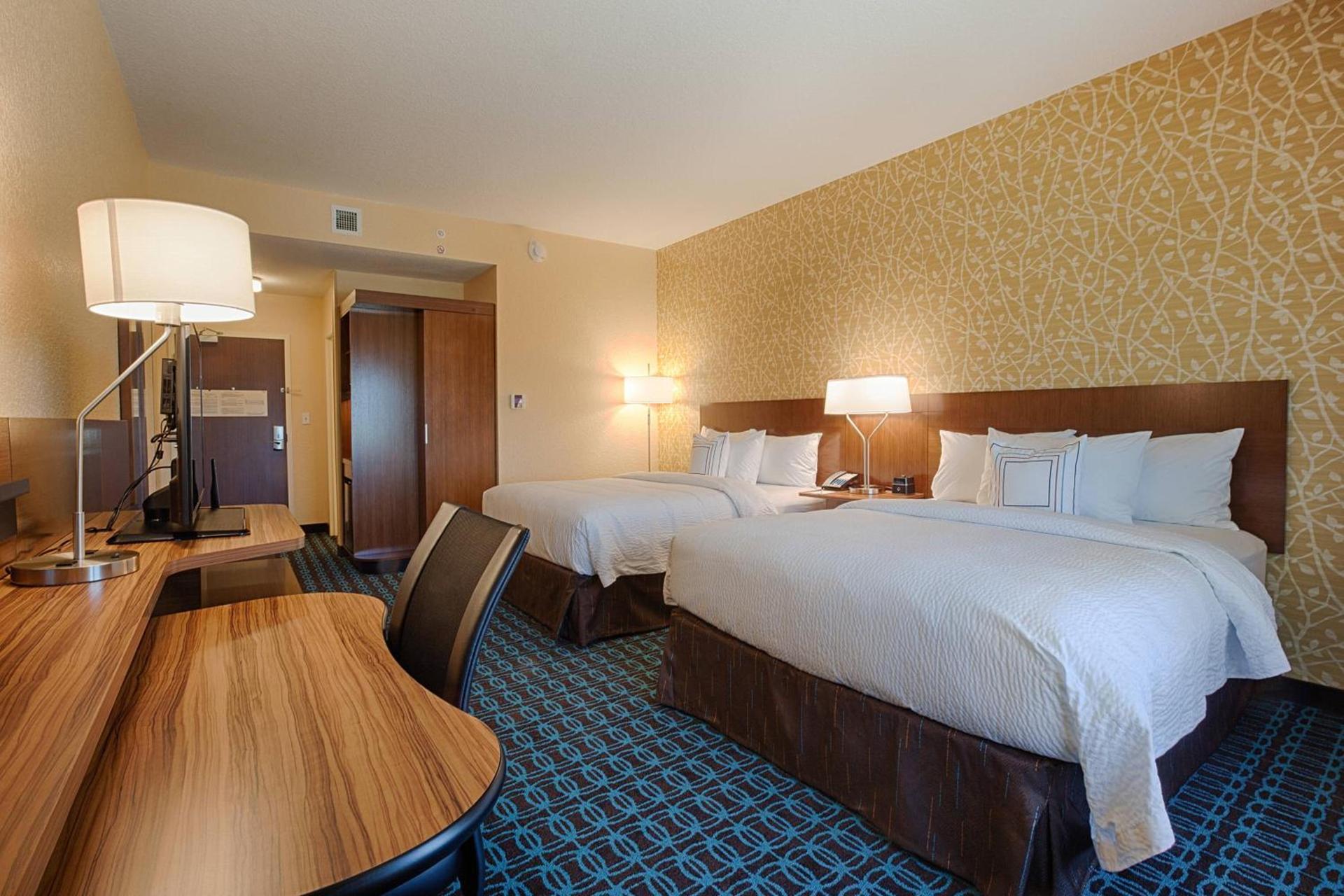 Fairfield Inn & Suites by Marriott Clearwater Beach photo 7