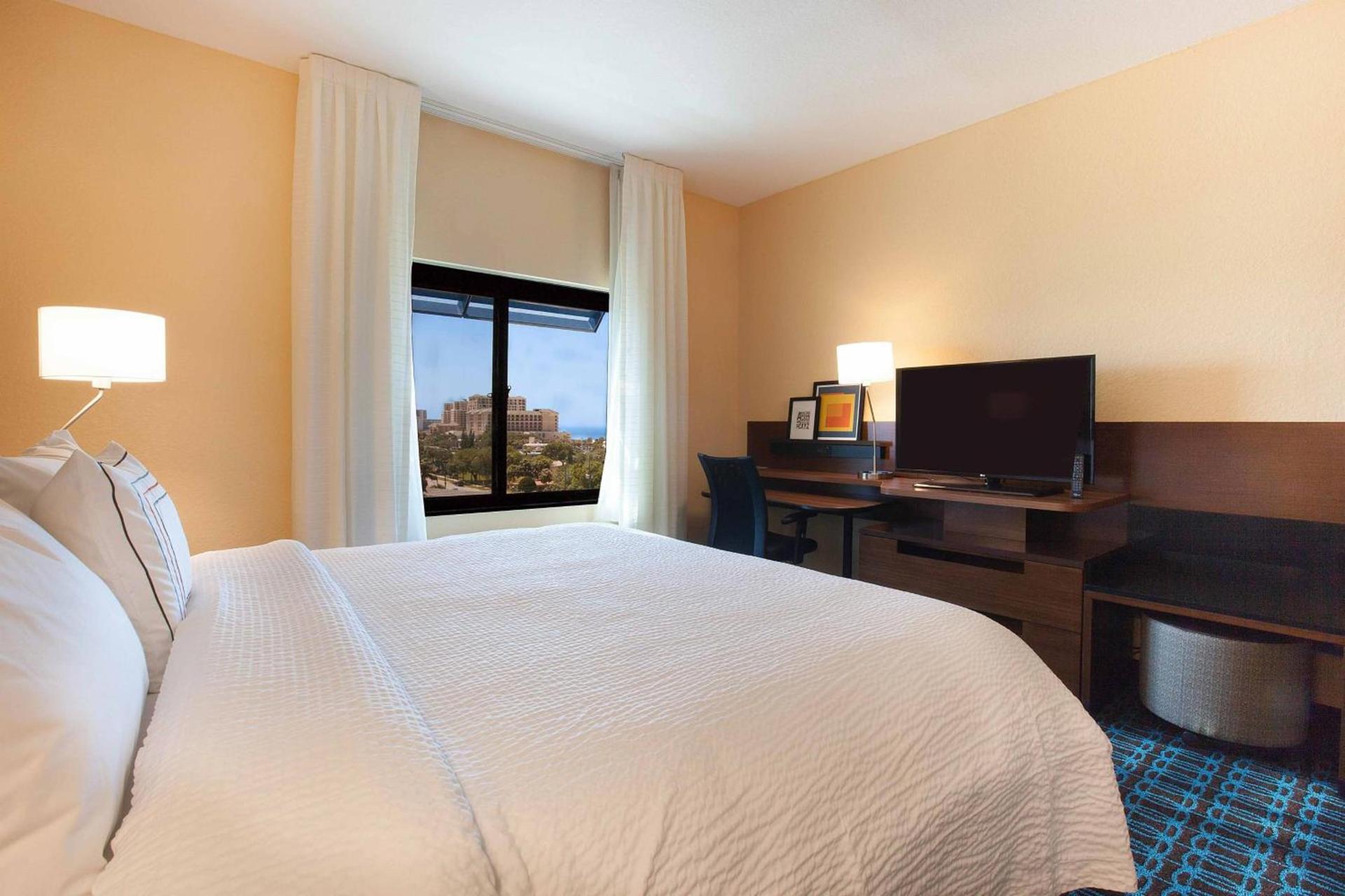 Fairfield Inn & Suites by Marriott Clearwater Beach photo 10