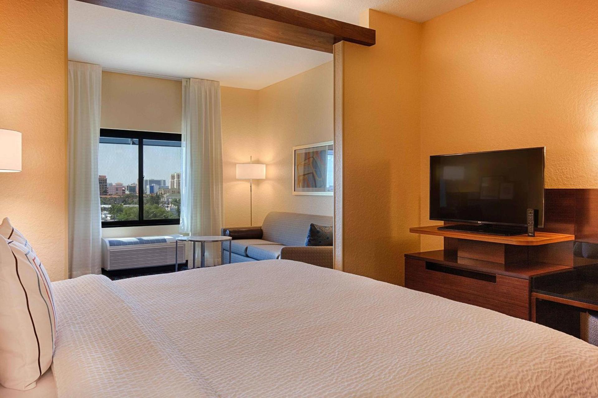 Fairfield Inn & Suites by Marriott Clearwater Beach photo 14