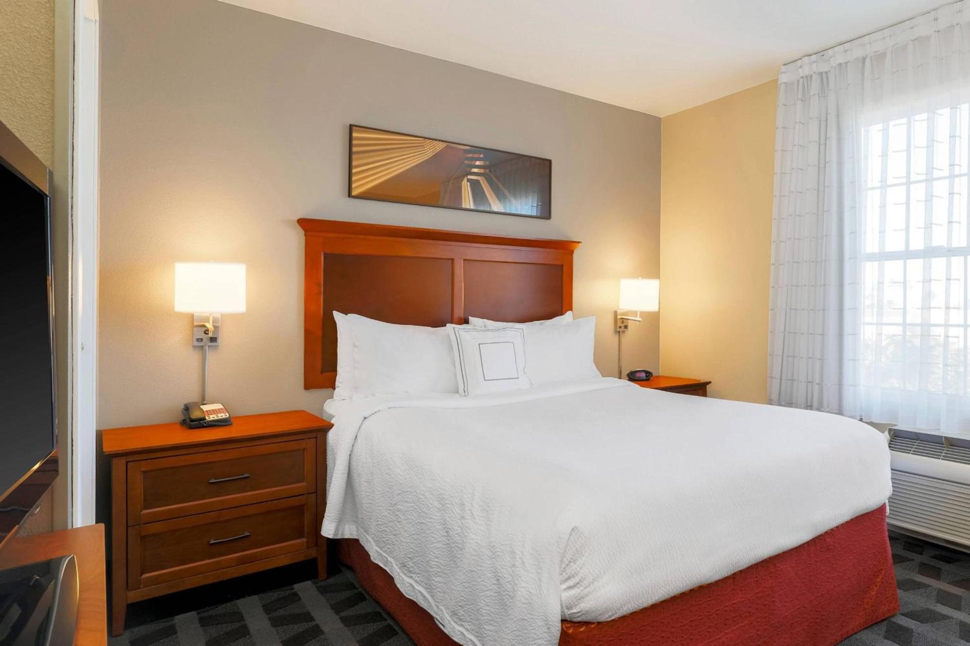 TownePlace Suites by Marriott Yuma photo 4