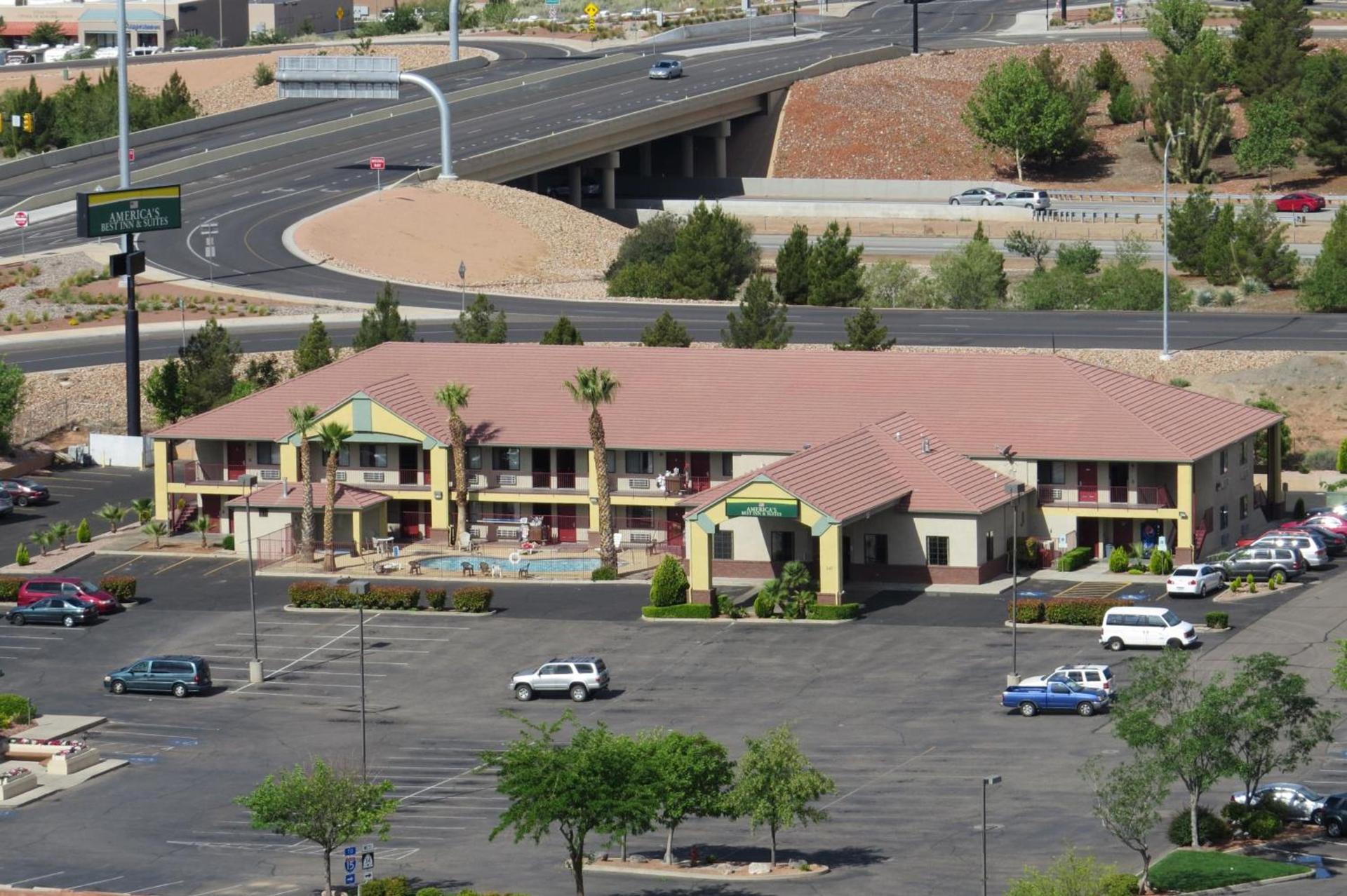 America's Best Inn & Suites Saint George photo 1