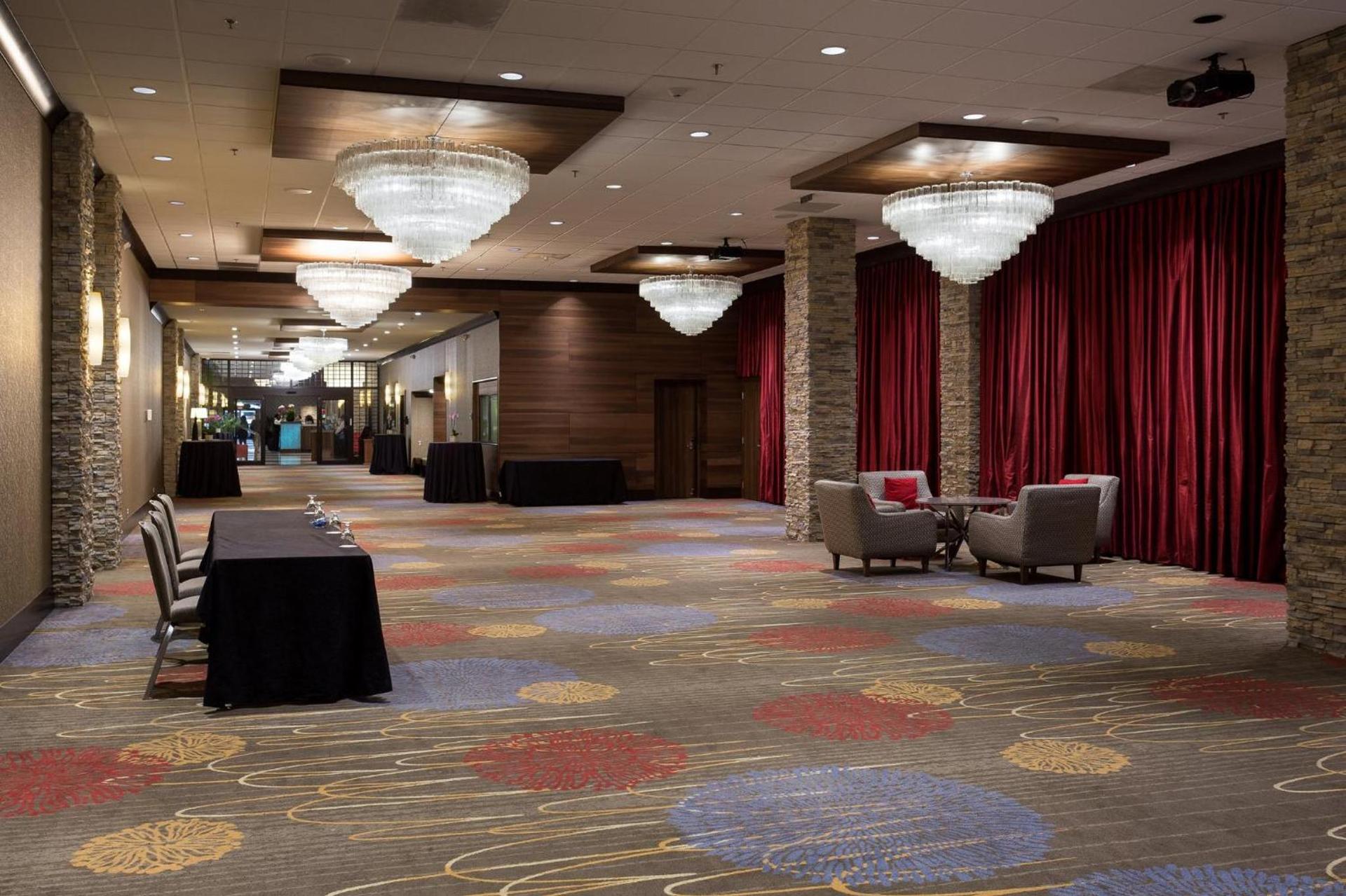 Crowne Plaza Hotel Foster City-San Mateo by IHG photo 56