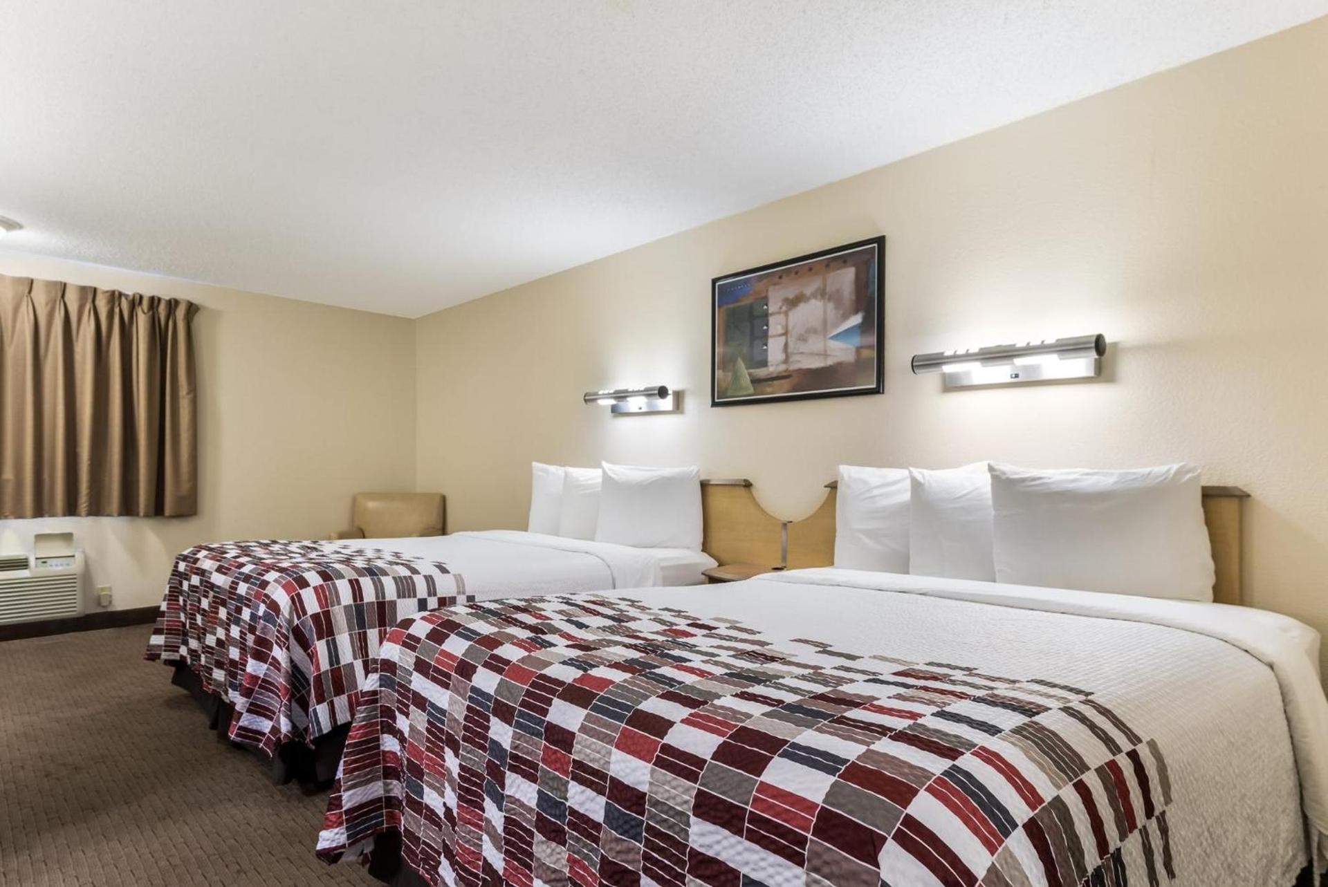 Red Roof Inn Cleveland Airport - Middleburg Heights photo 15