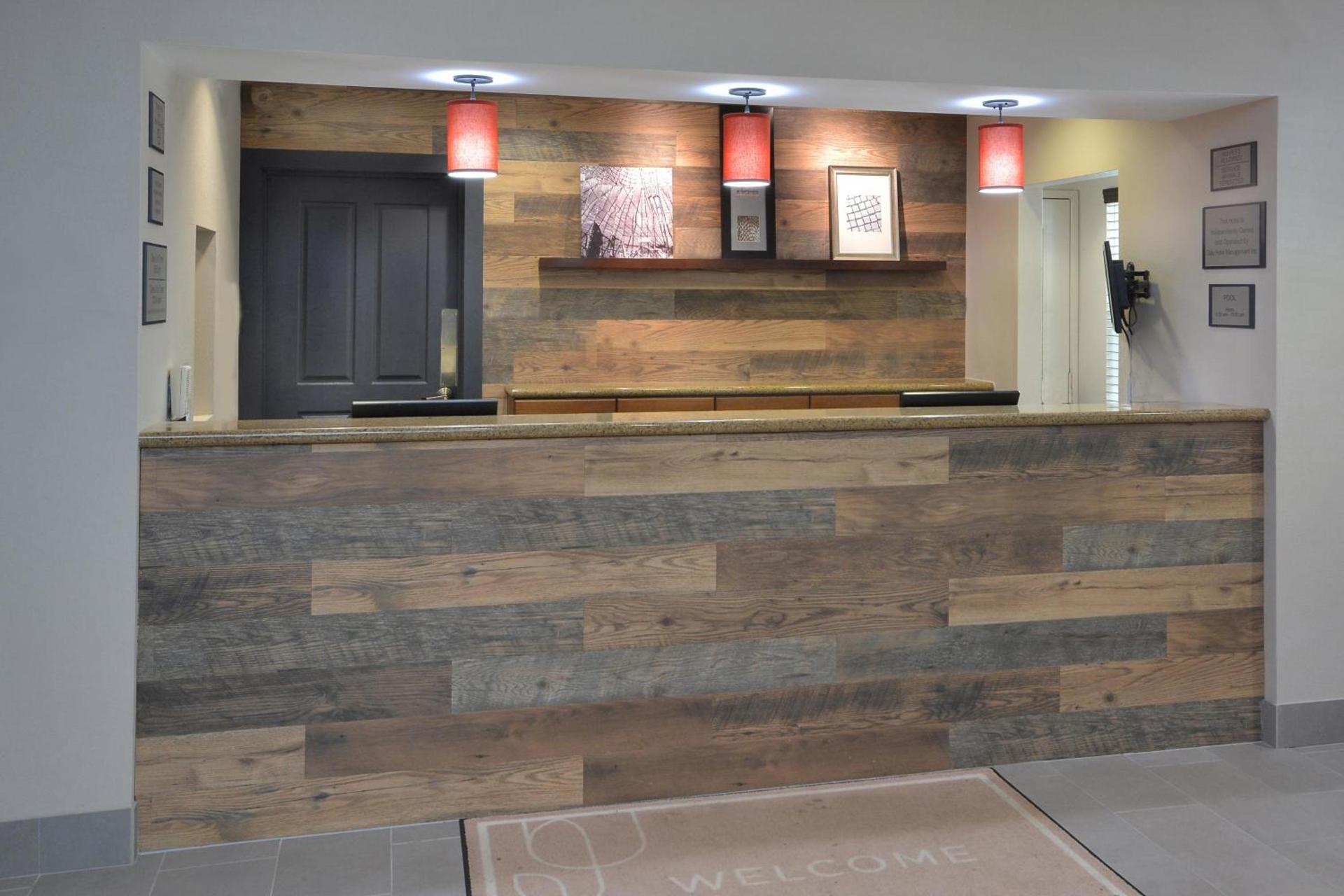 Country Inn & Suites by Radisson, Asheville West near Biltmore photo 45