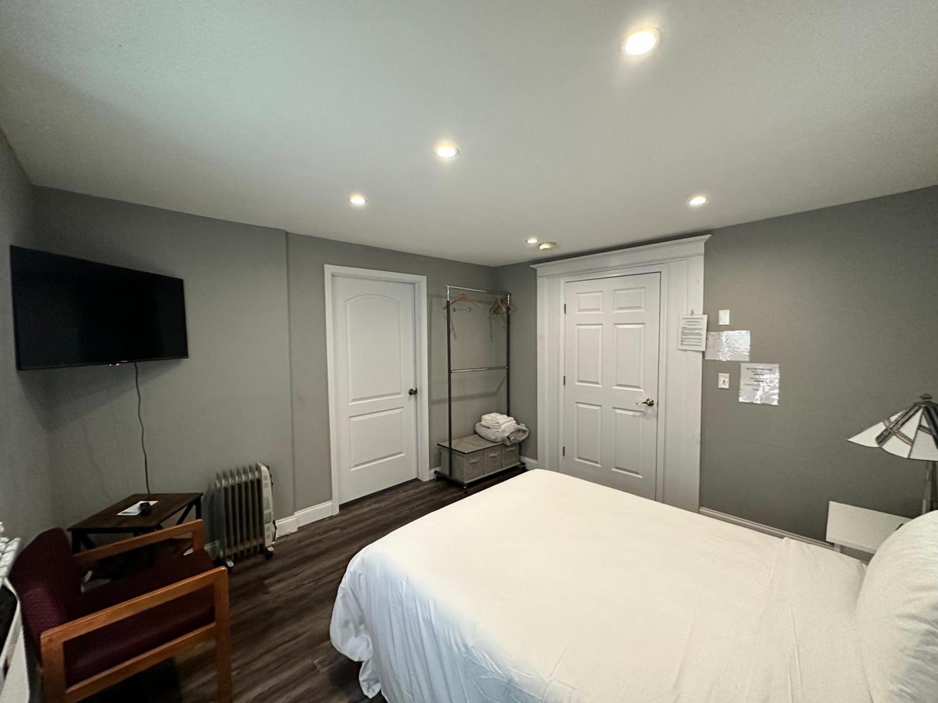 The Colonial Inn & Creamery photo 55