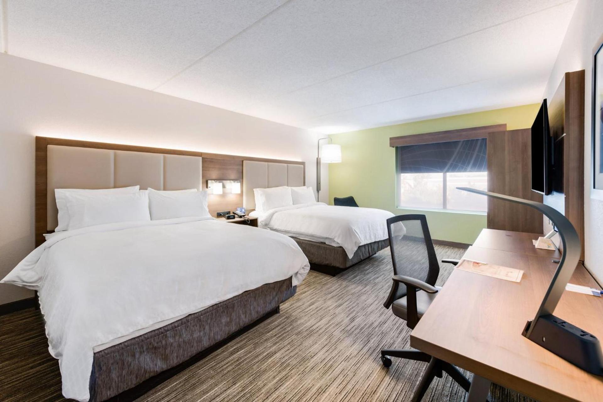 Holiday Inn Express Naperville by IHG photo 40