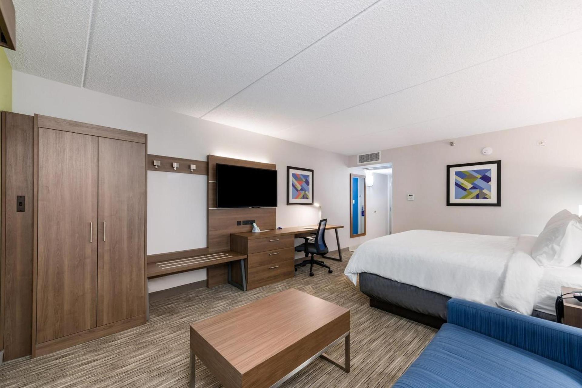 Holiday Inn Express Naperville by IHG photo 49