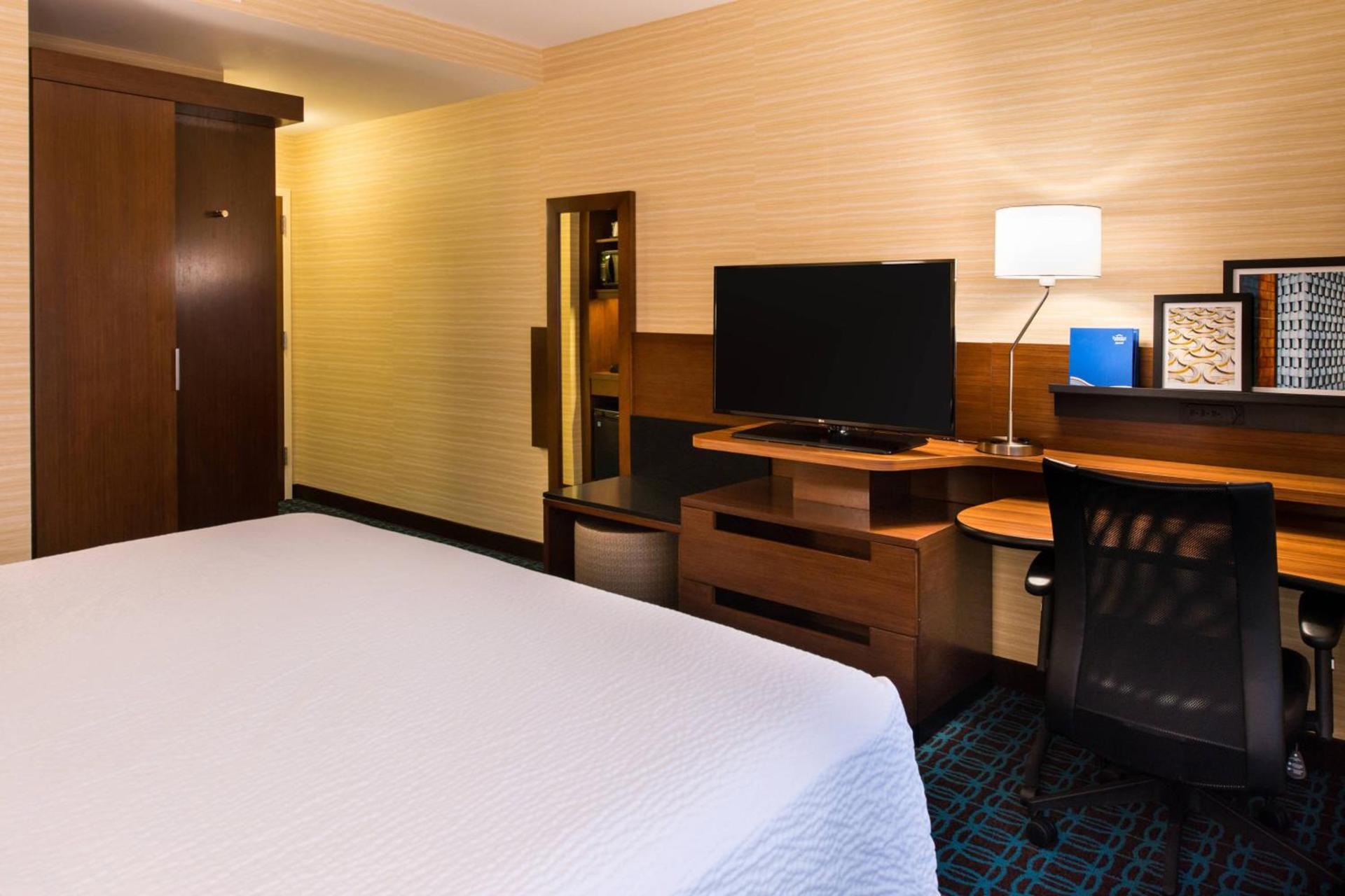 Fairfield Inn & Suites by Marriott Utica photo 9