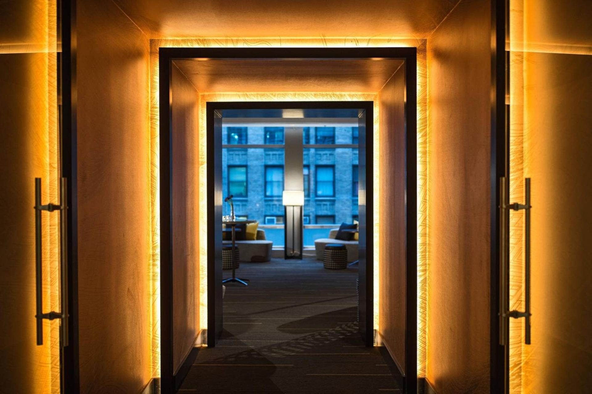 Renaissance New York Midtown Hotel photo 71
