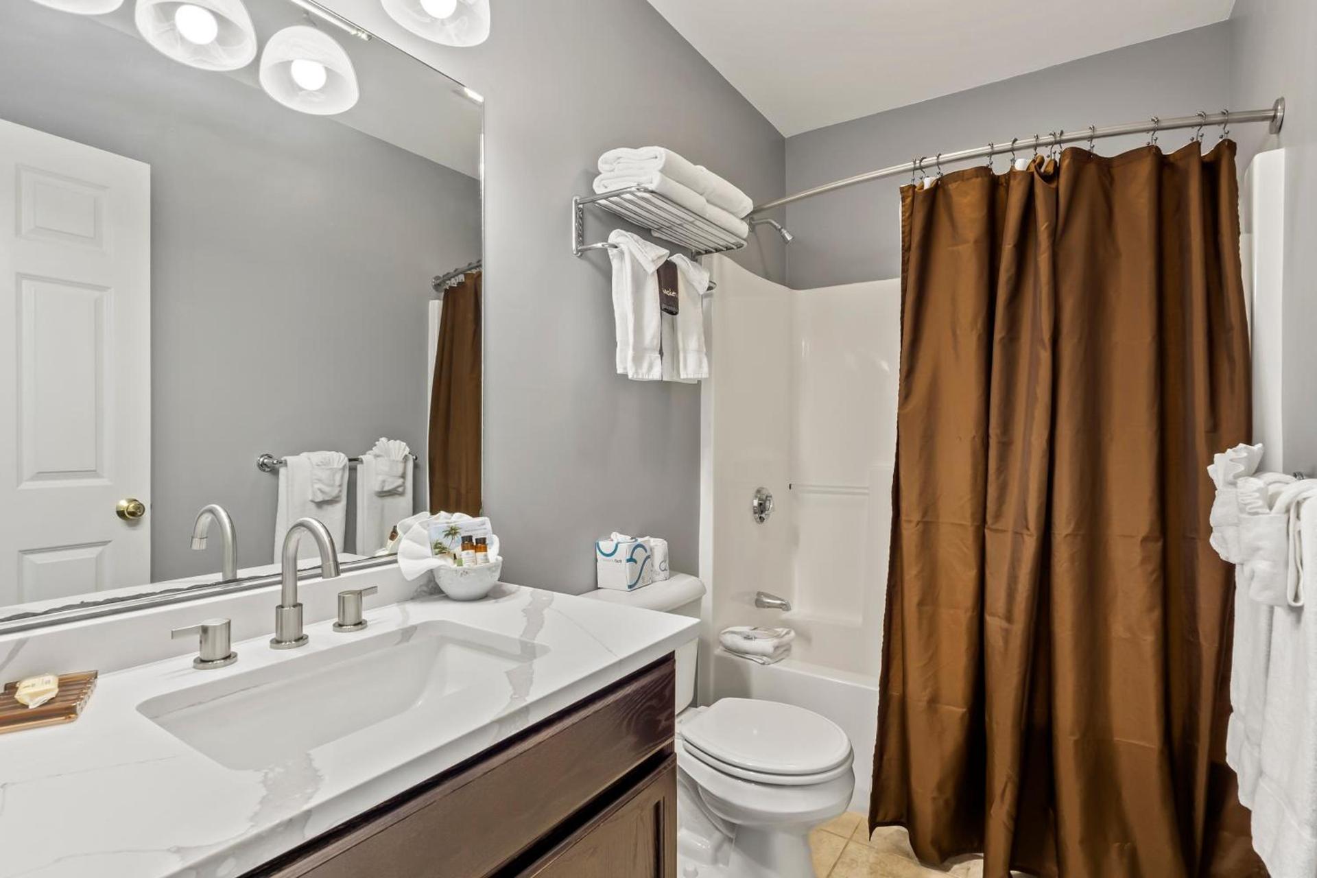Sea Rose Suites photo 15