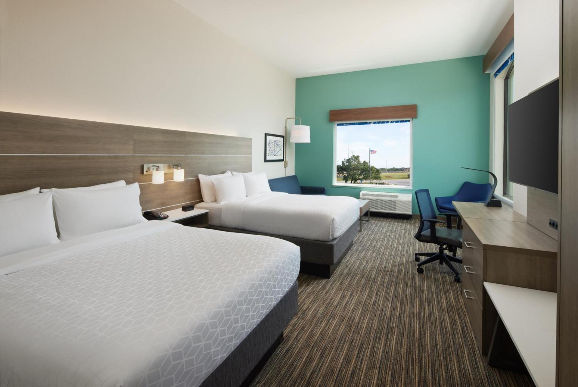 Holiday Inn Express & Suites Gulf Breeze - Pensacola Area by IHG photo 13