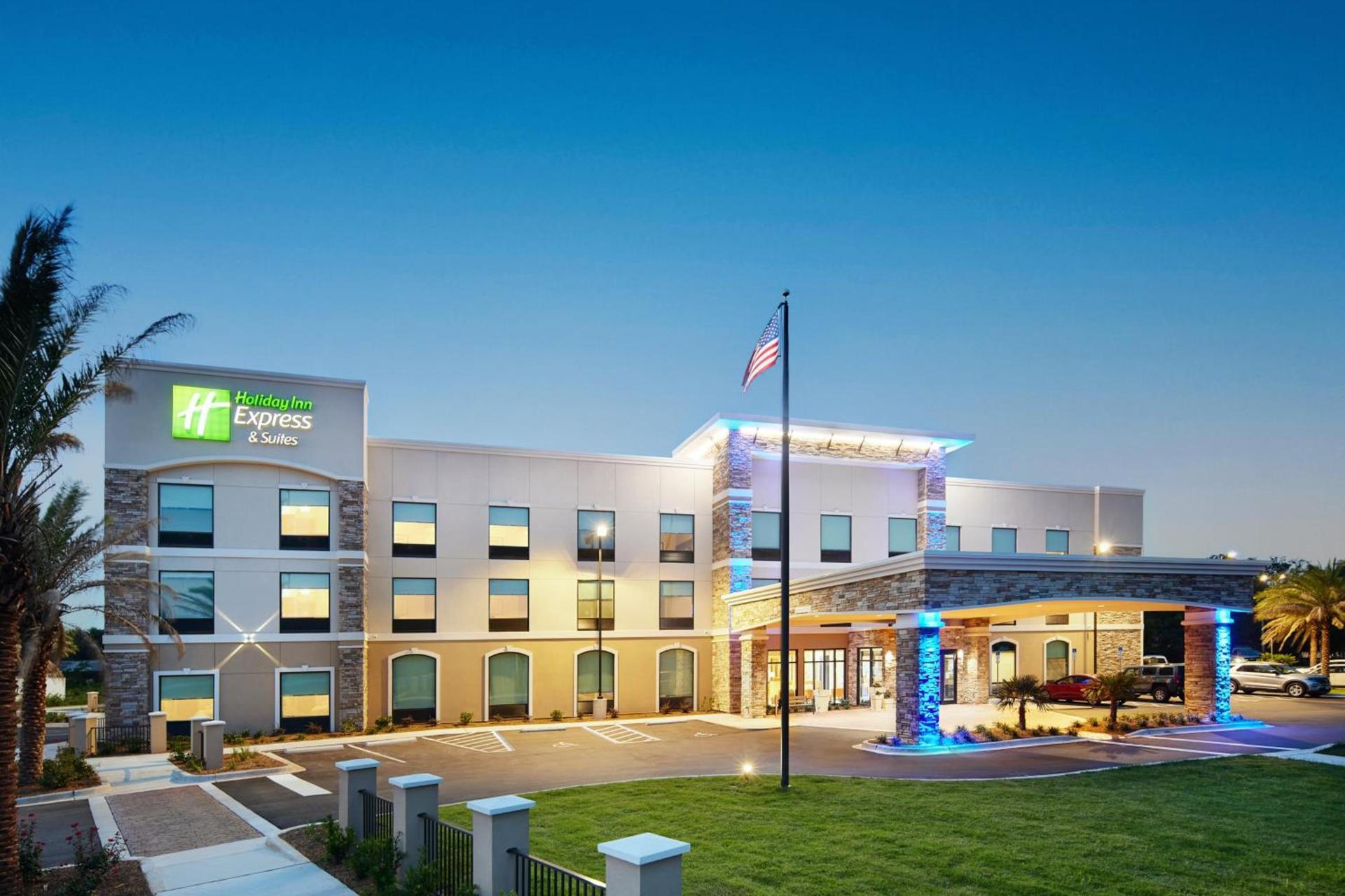 Holiday Inn Express & Suites Gulf Breeze - Pensacola Area by IHG photo 34