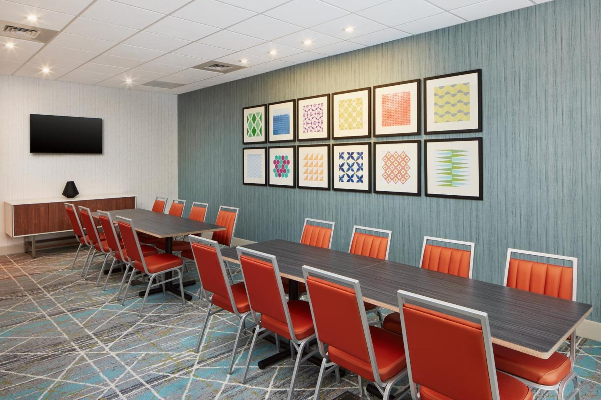 Holiday Inn Express & Suites Gulf Breeze - Pensacola Area by IHG photo 29