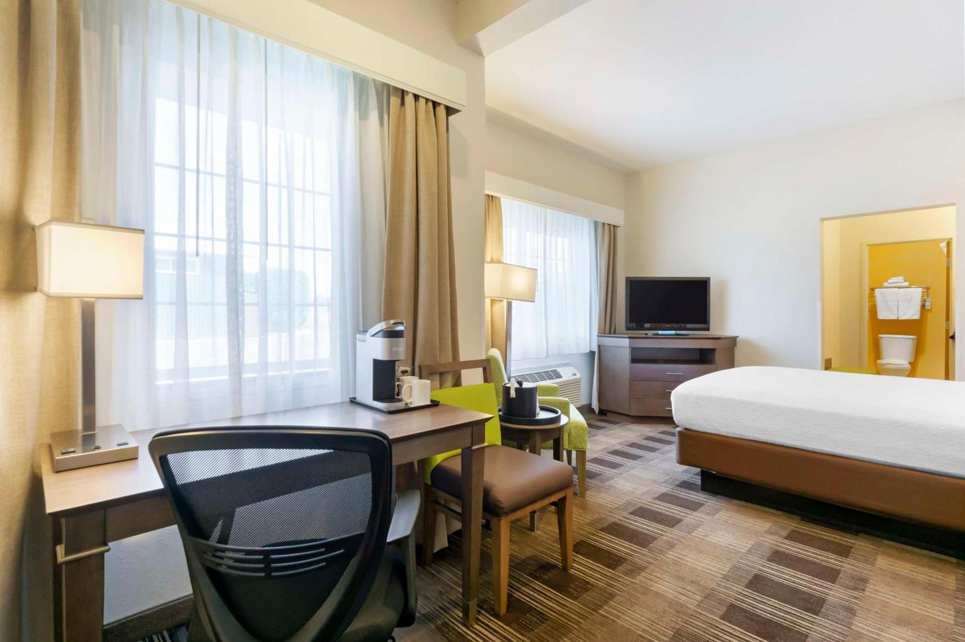 Best Western Plus The Inn at Horse Heaven photo 18