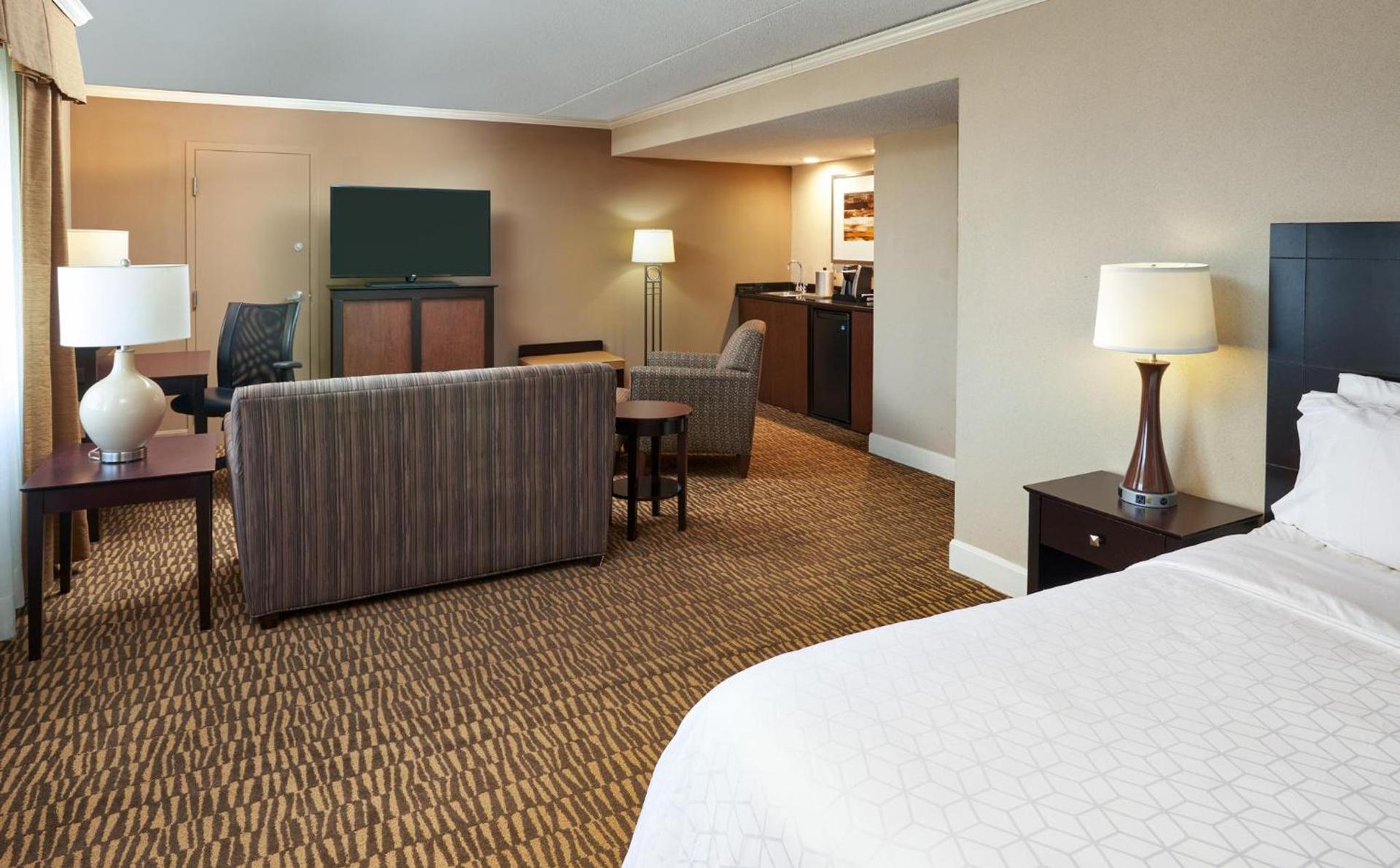 Wyndham Executive Center Columbia photo 47