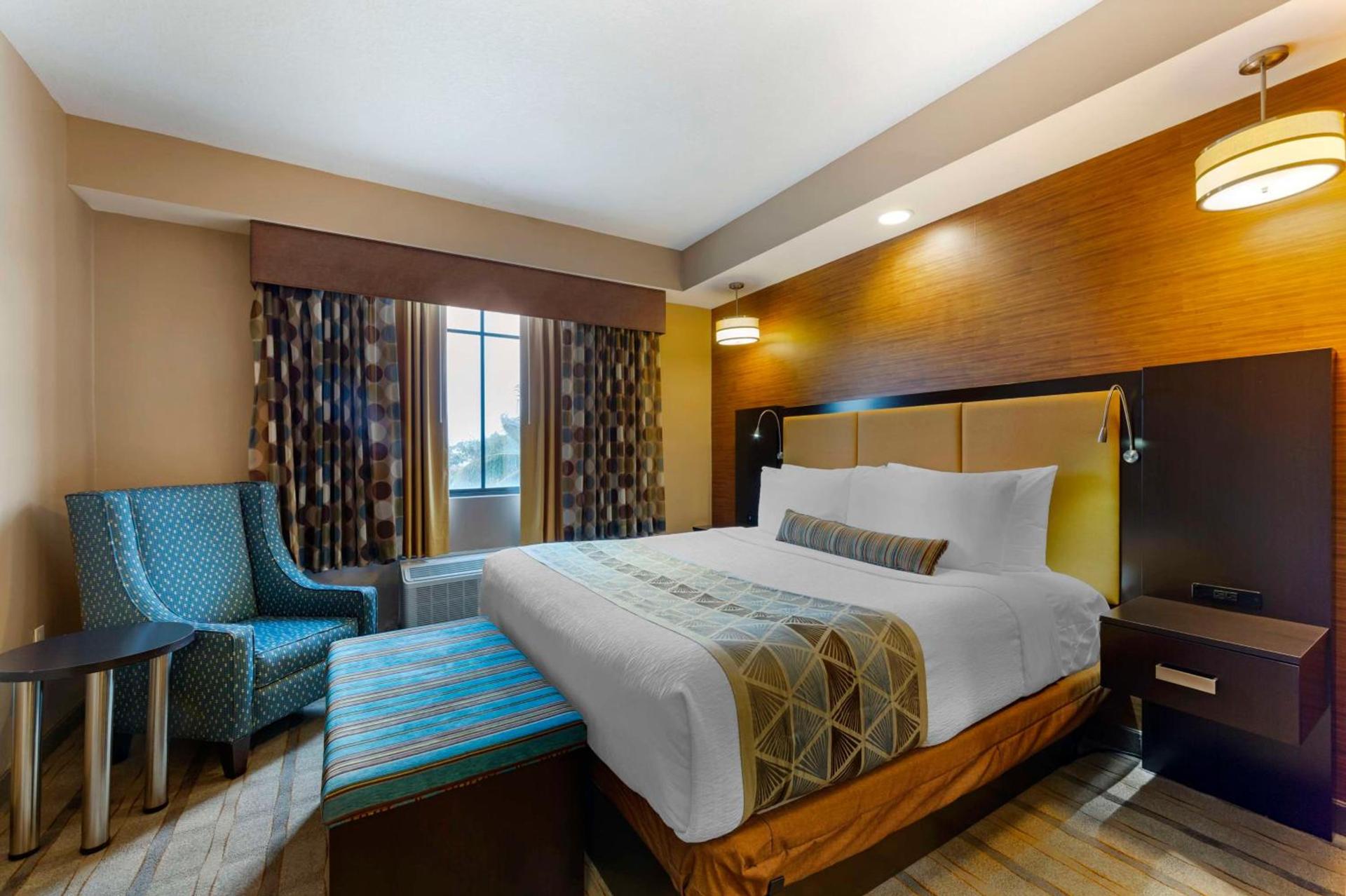 Best Western Plus Miami Executive Airport Hotel and Suites photo 11