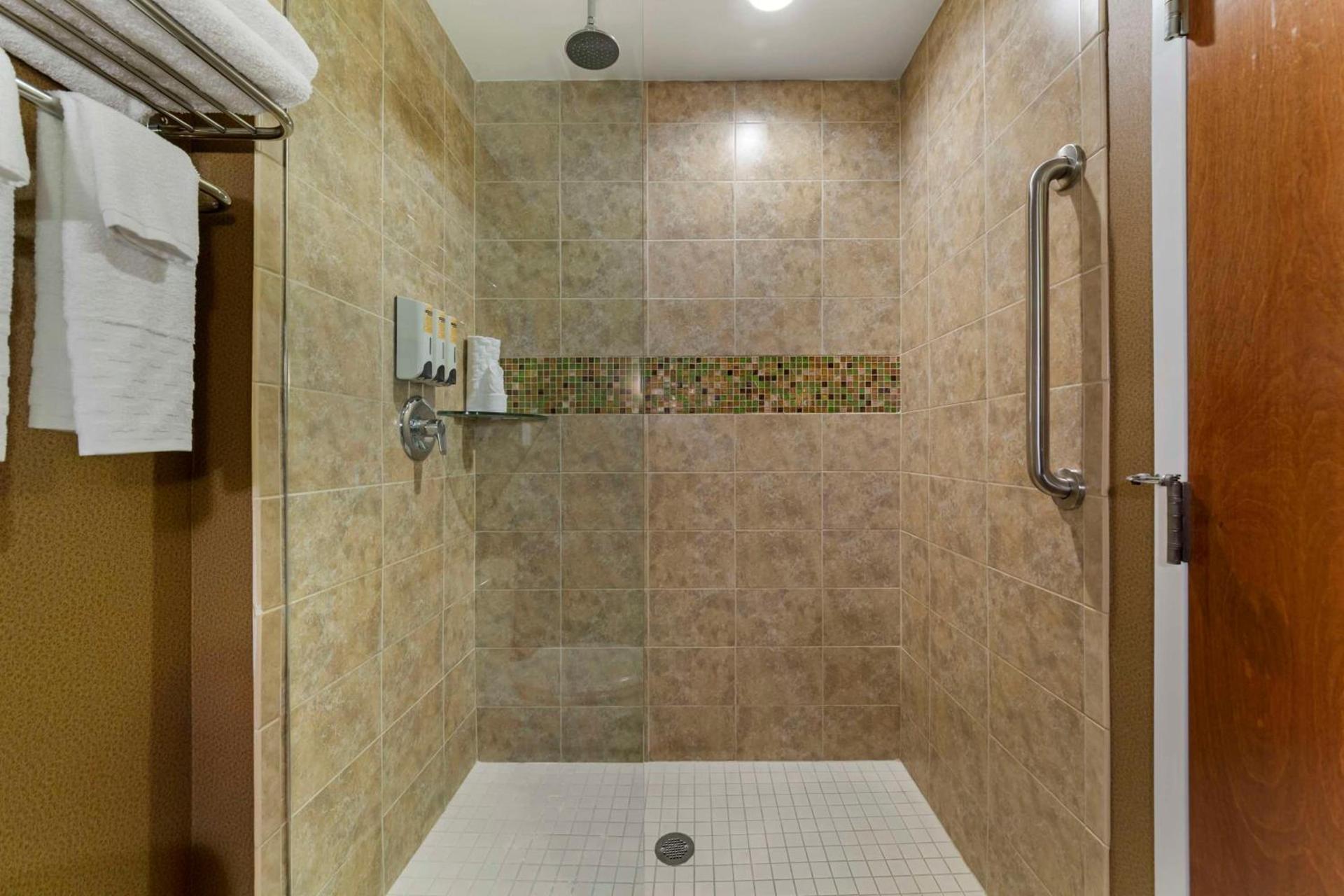 Best Western Plus Miami Executive Airport Hotel and Suites photo 25
