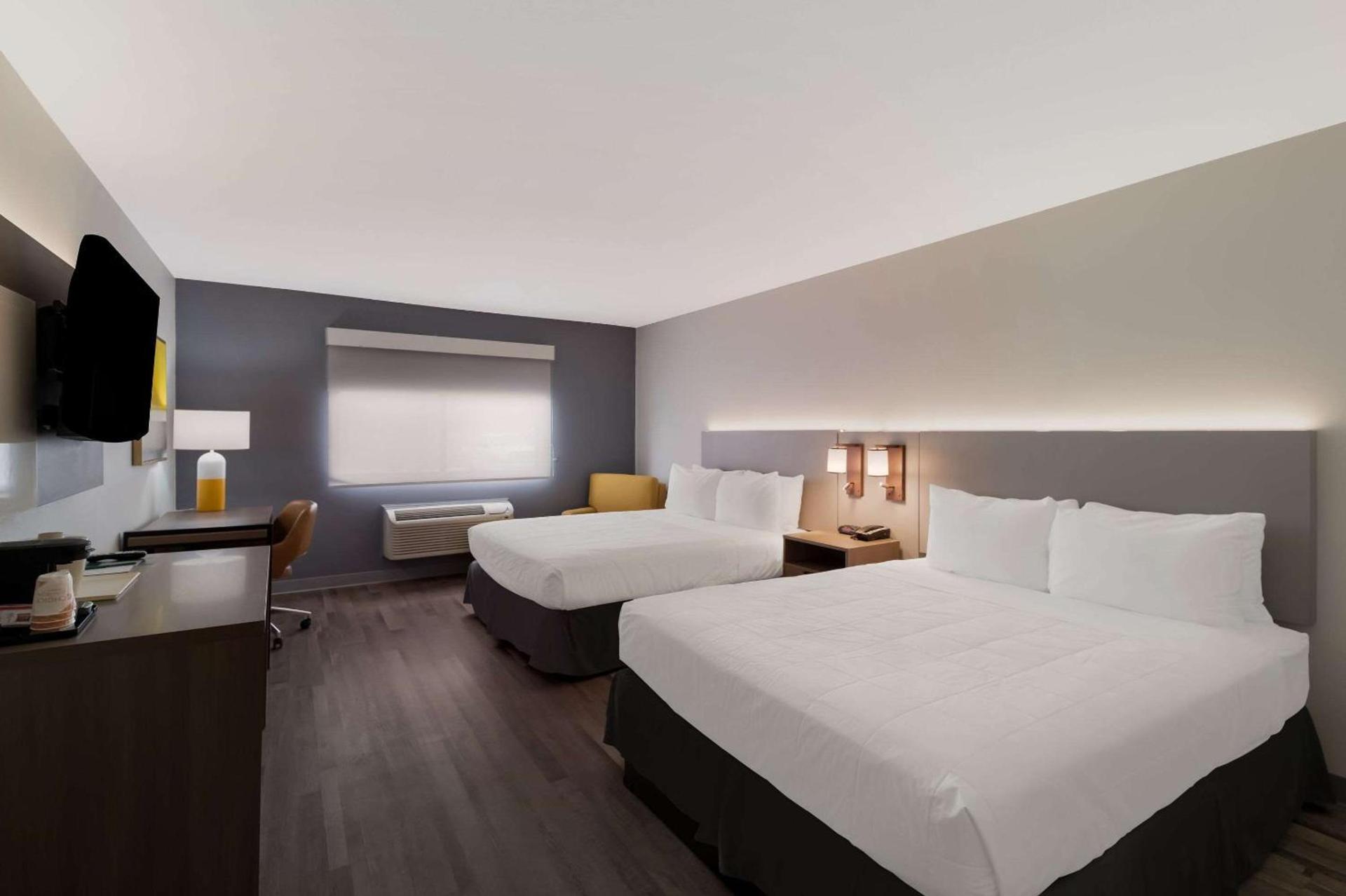 Quality Inn & Suites Artesia photo 6