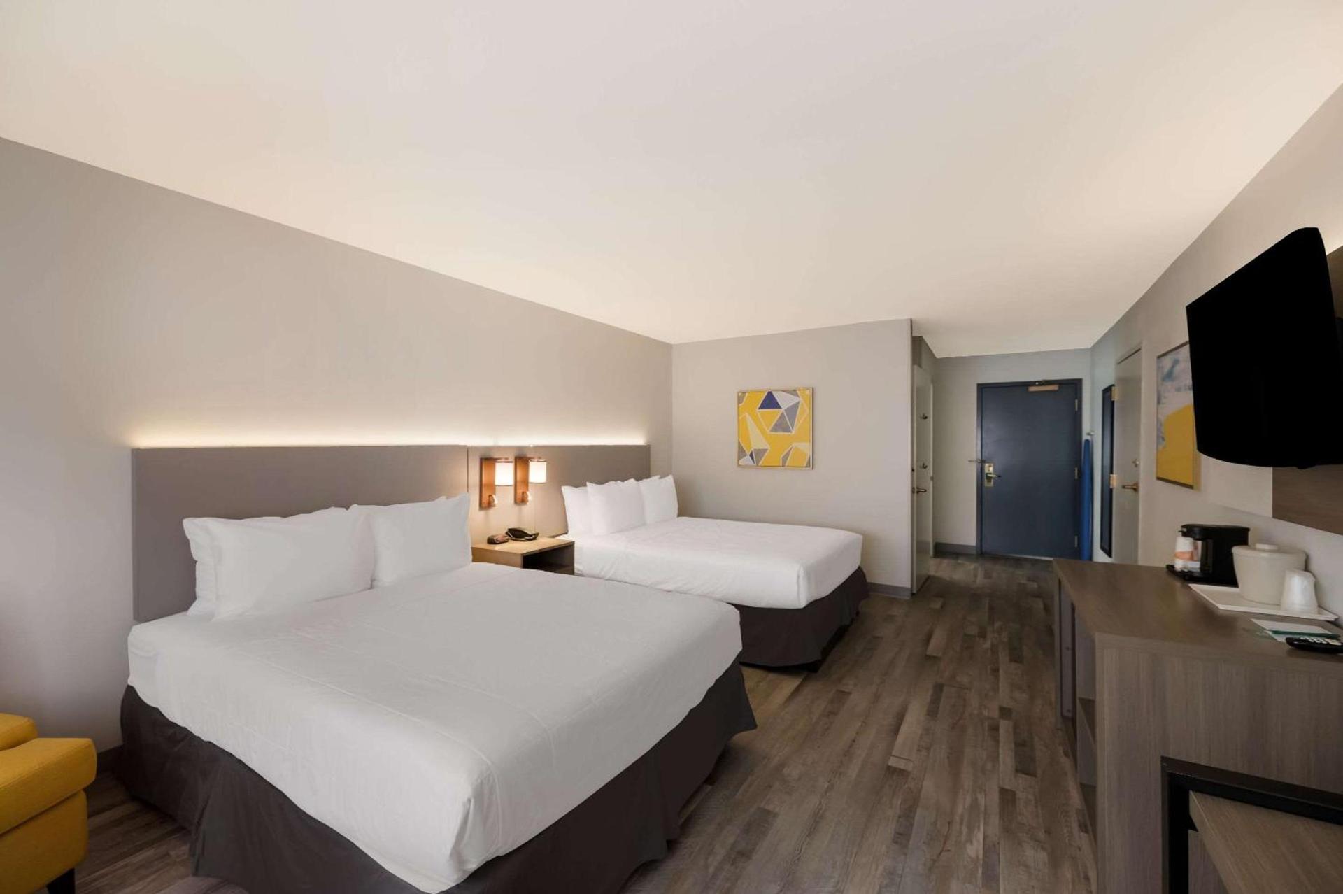 Quality Inn & Suites Artesia photo 8
