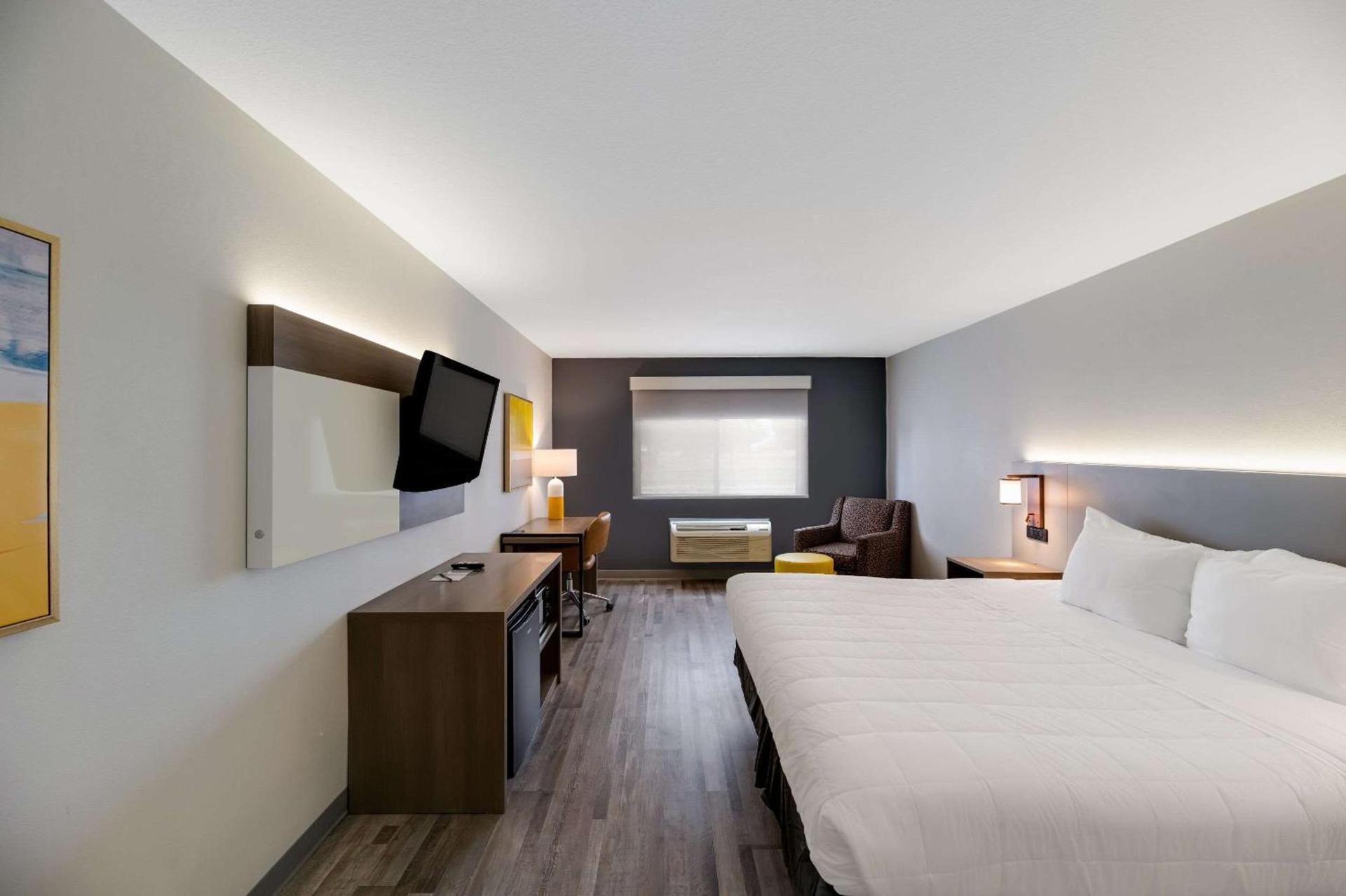 Quality Inn & Suites Artesia photo 13
