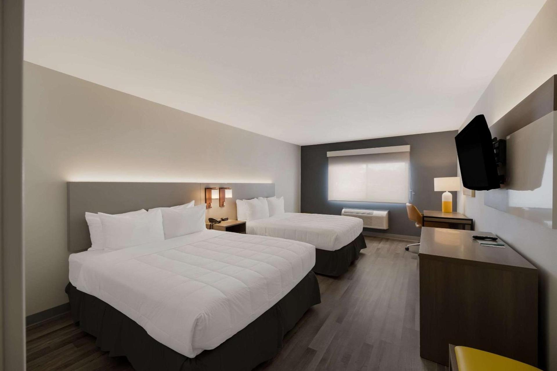 Quality Inn & Suites Artesia photo 15