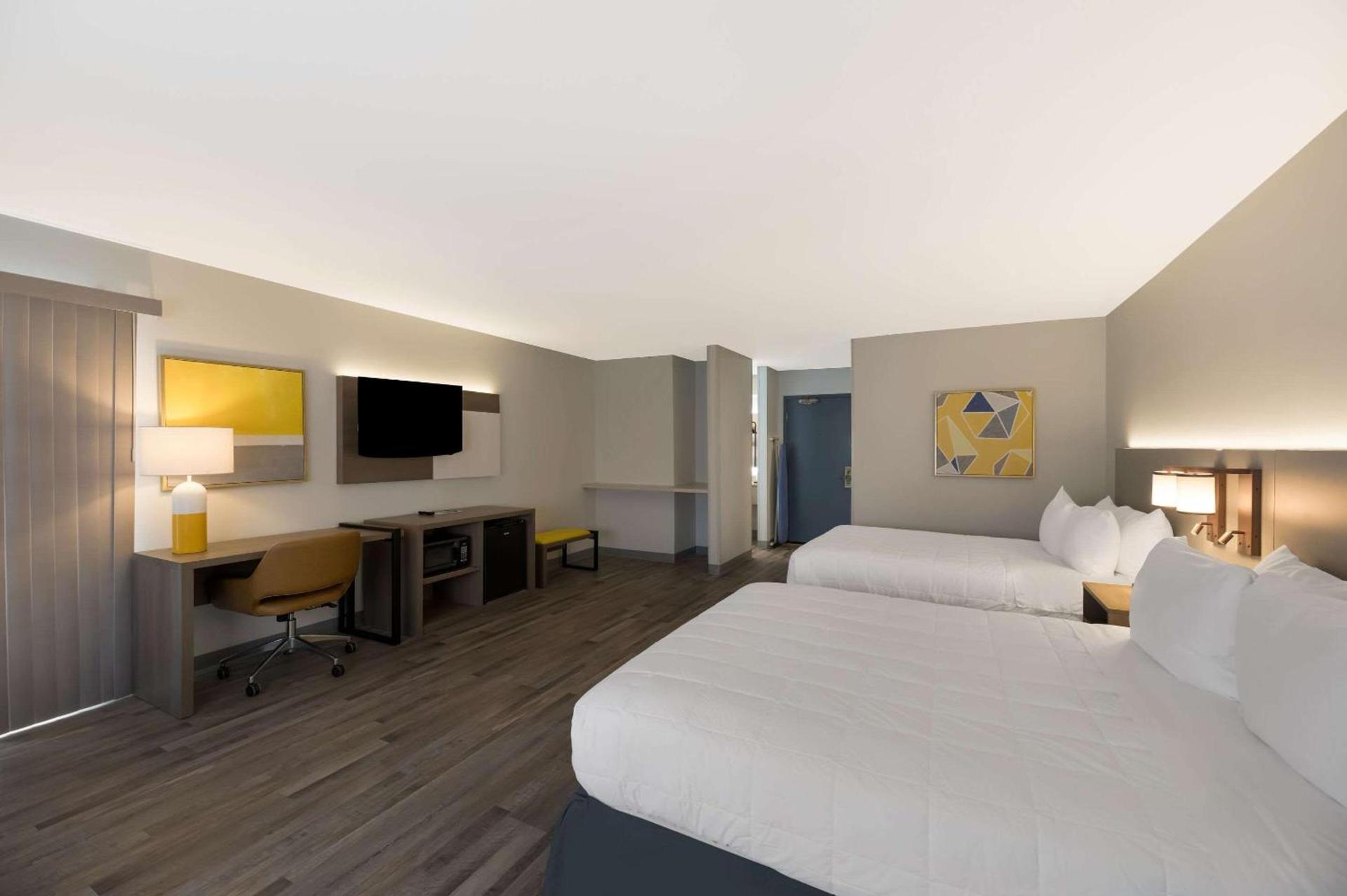 Quality Inn & Suites Artesia photo 24