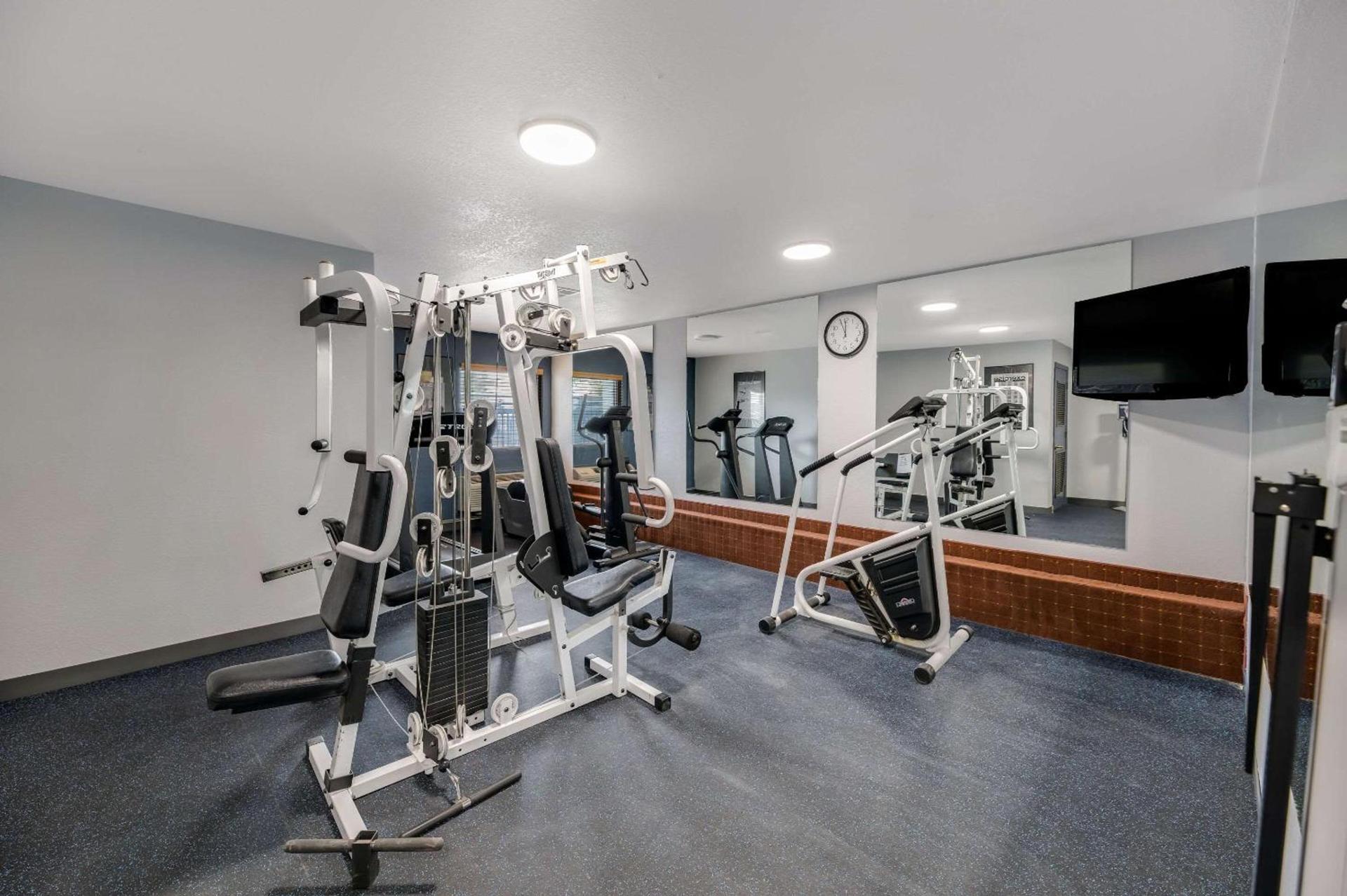 Quality Inn & Suites Artesia photo 25