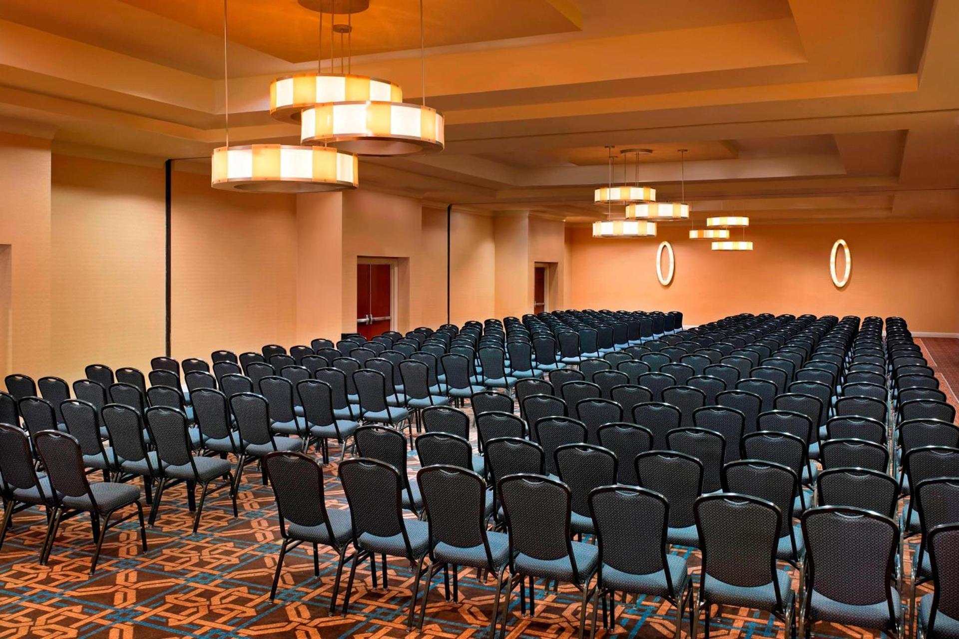 Sheraton Agoura Hills Hotel photo 34