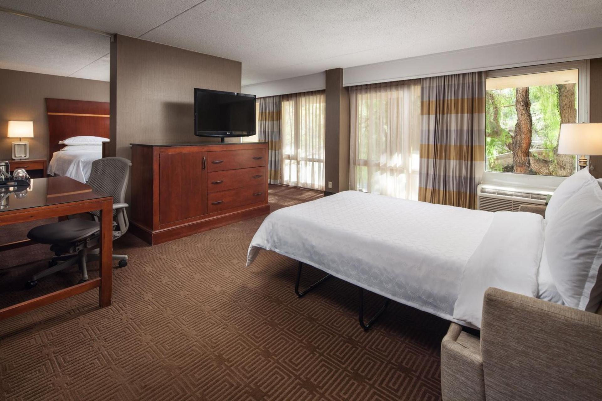 Sheraton Agoura Hills Hotel photo 16