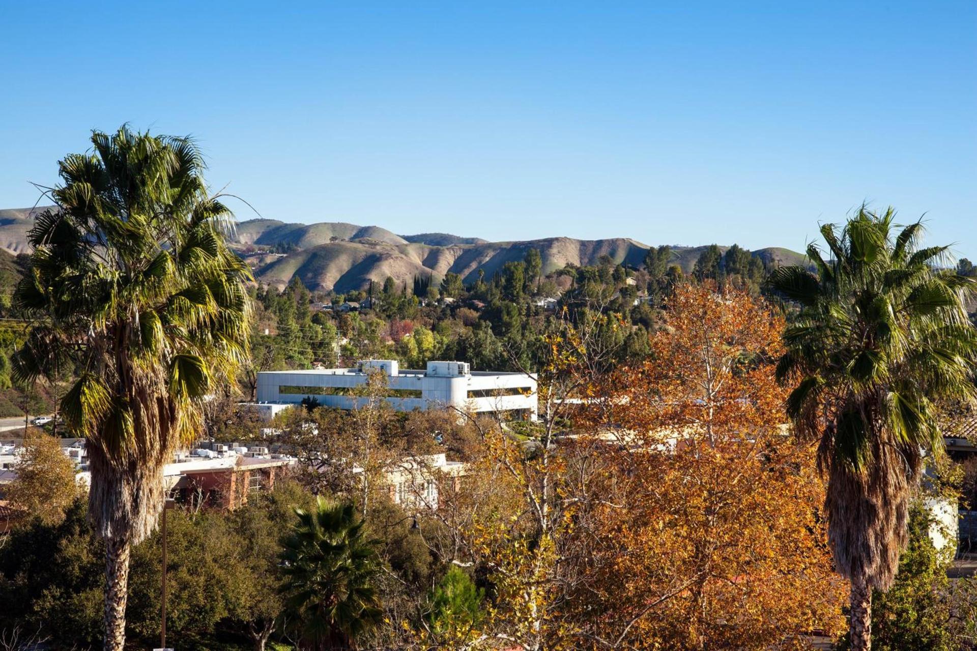 Sheraton Agoura Hills Hotel photo 5