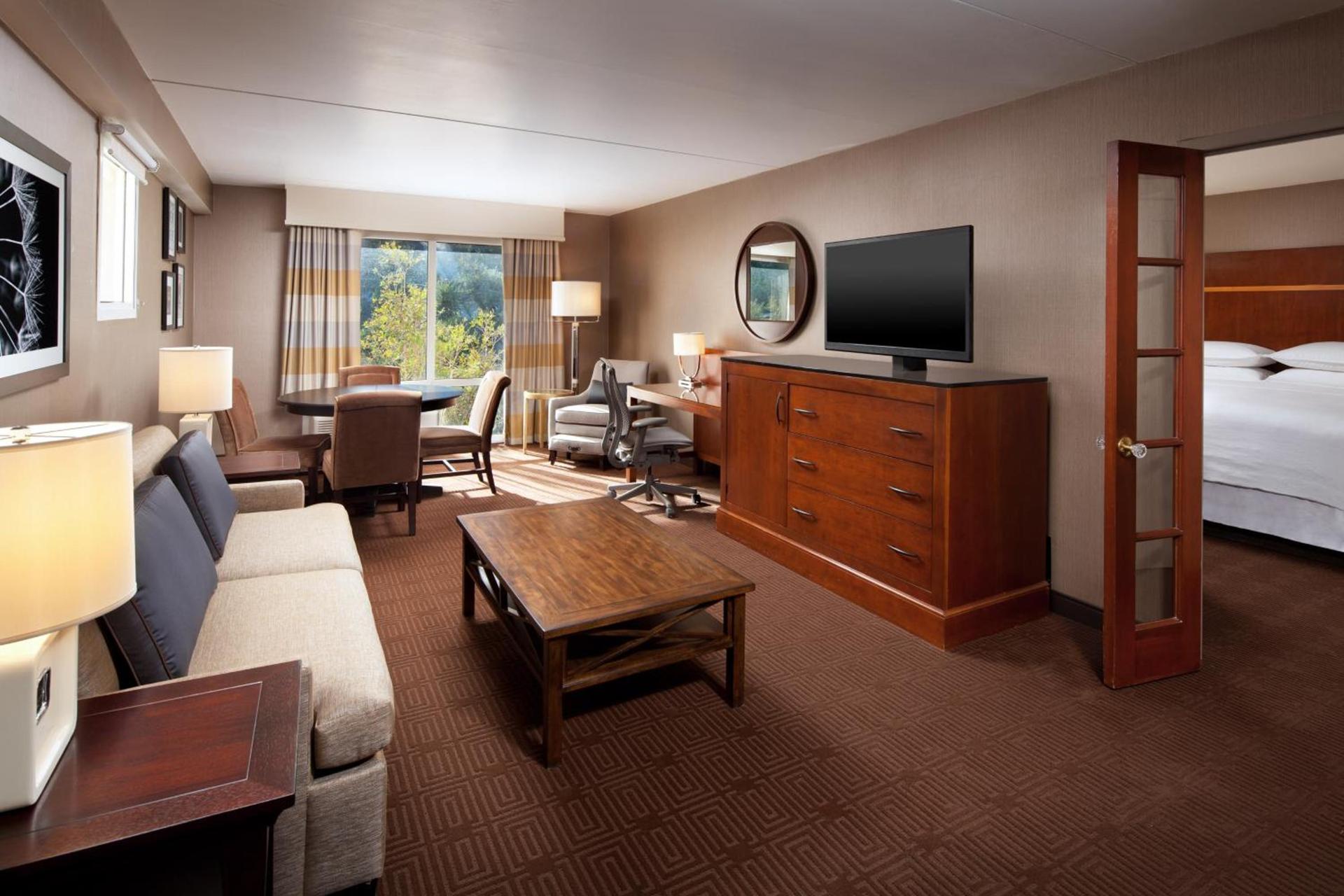 Sheraton Agoura Hills Hotel photo 14