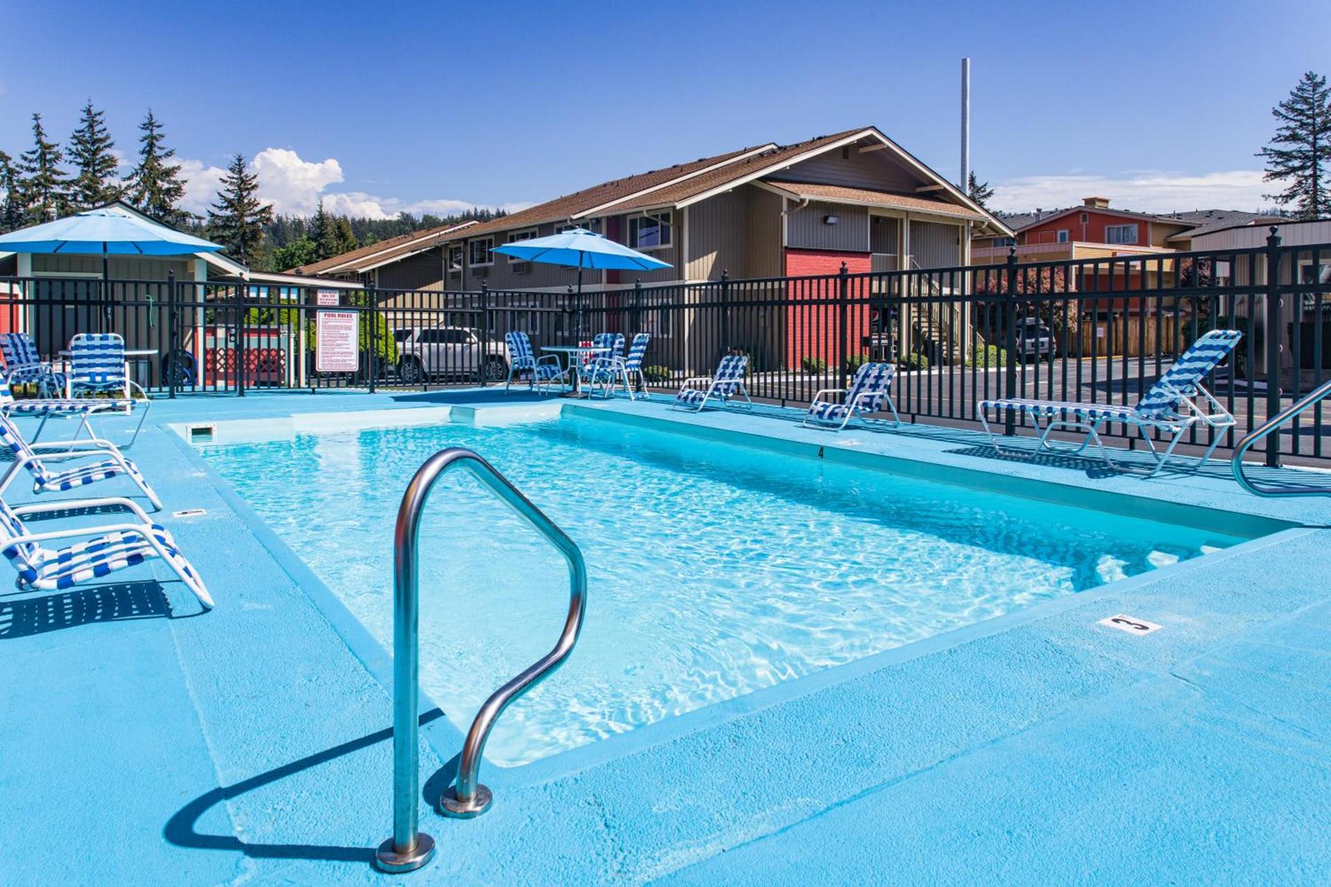 Coachman Inn photo 13