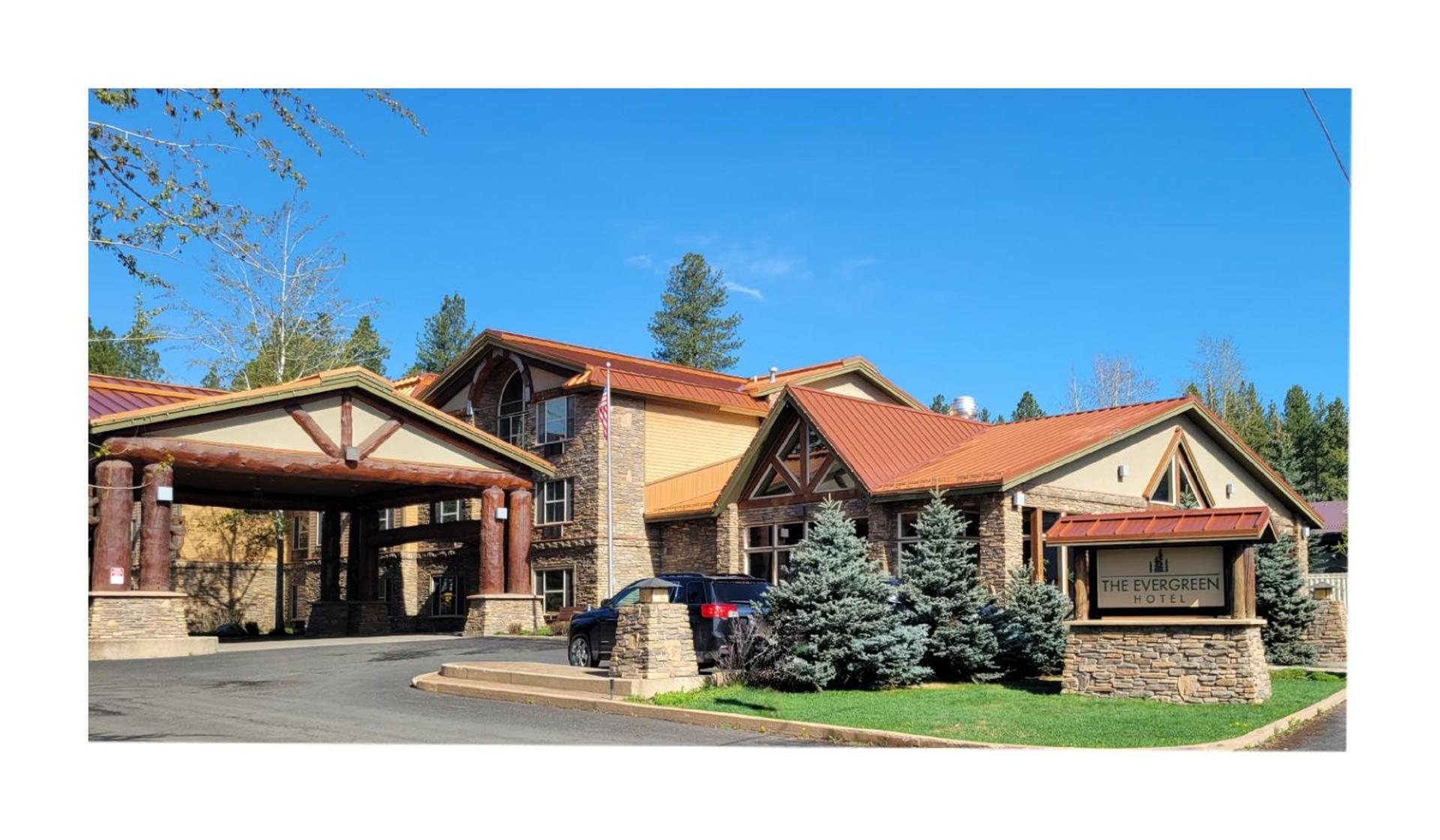 The Evergreen Hotel photo 6