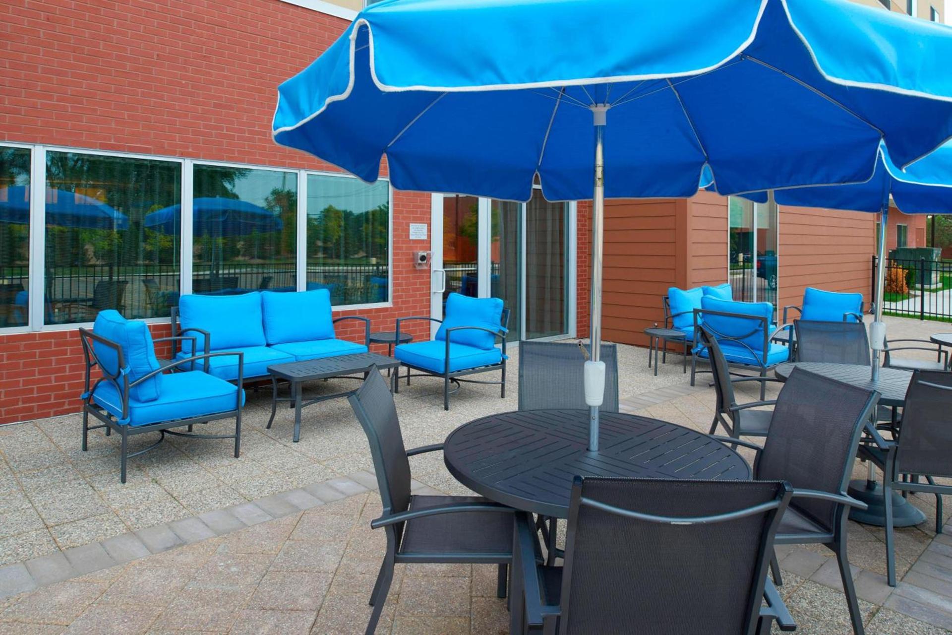 Fairfield Inn & Suites by Marriott Detroit Troy photo 3
