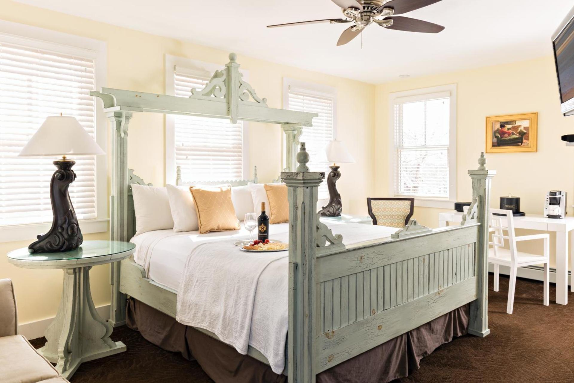 Brass Key Guesthouse Adults Only photo 25
