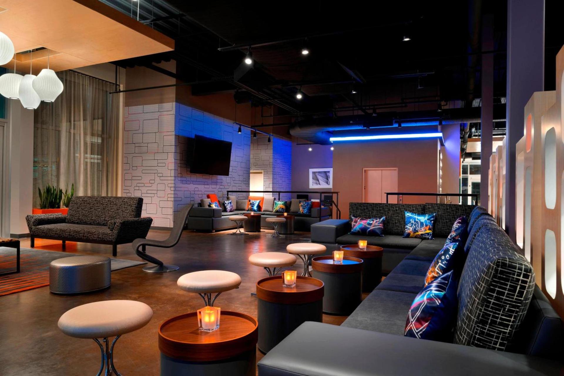 Aloft by Marriott Columbia Downtown photo 12