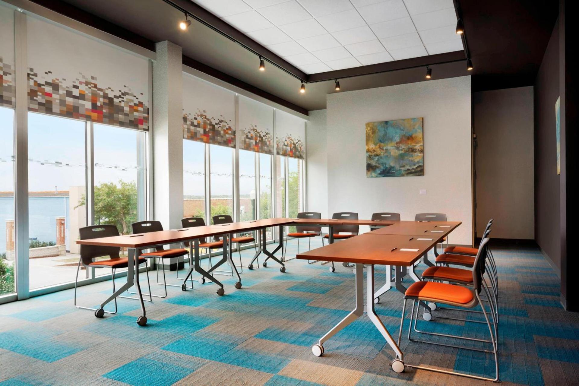 Aloft by Marriott Columbia Downtown photo 17