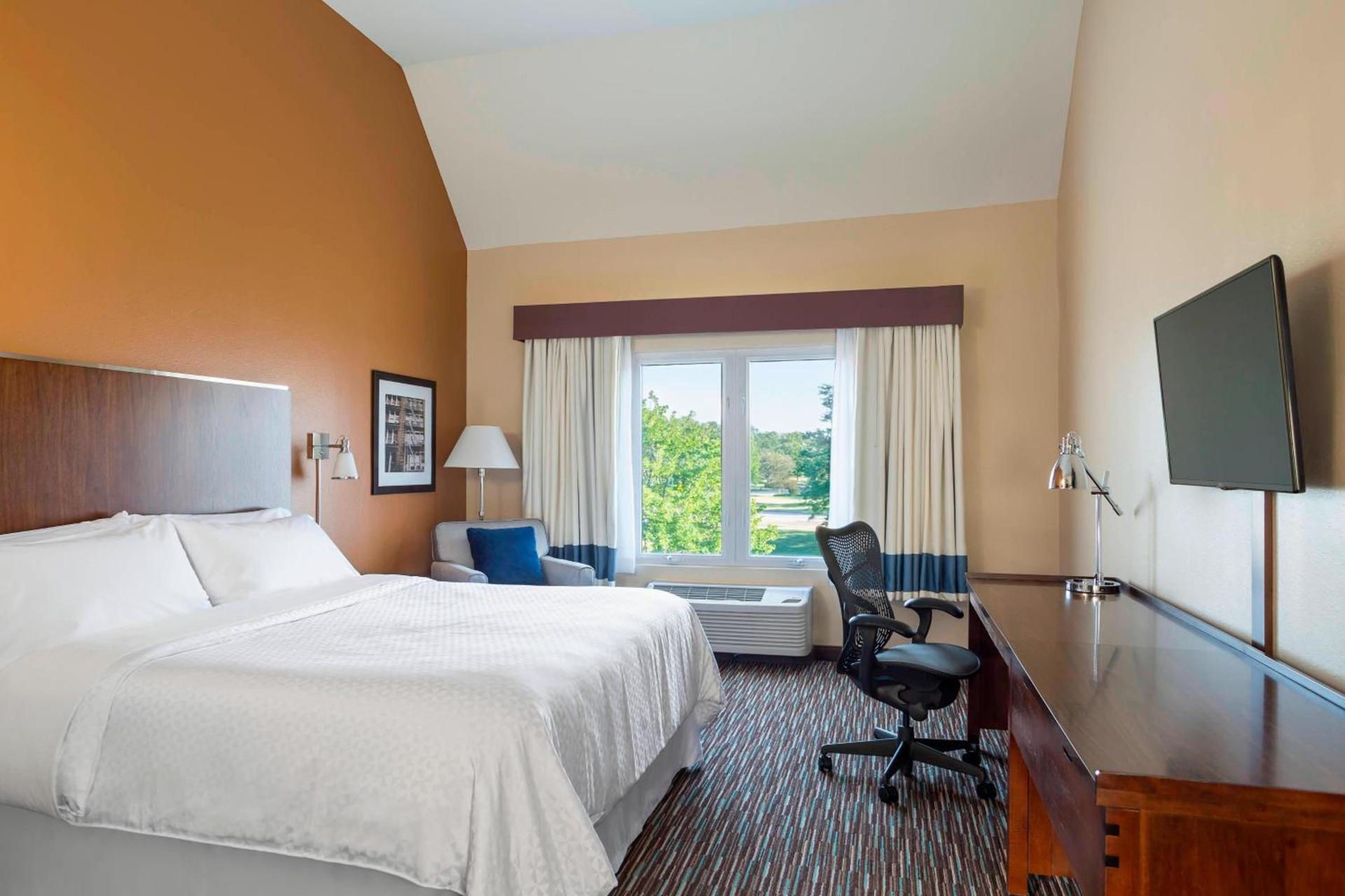 Four Points by Sheraton Buffalo Grove photo 14