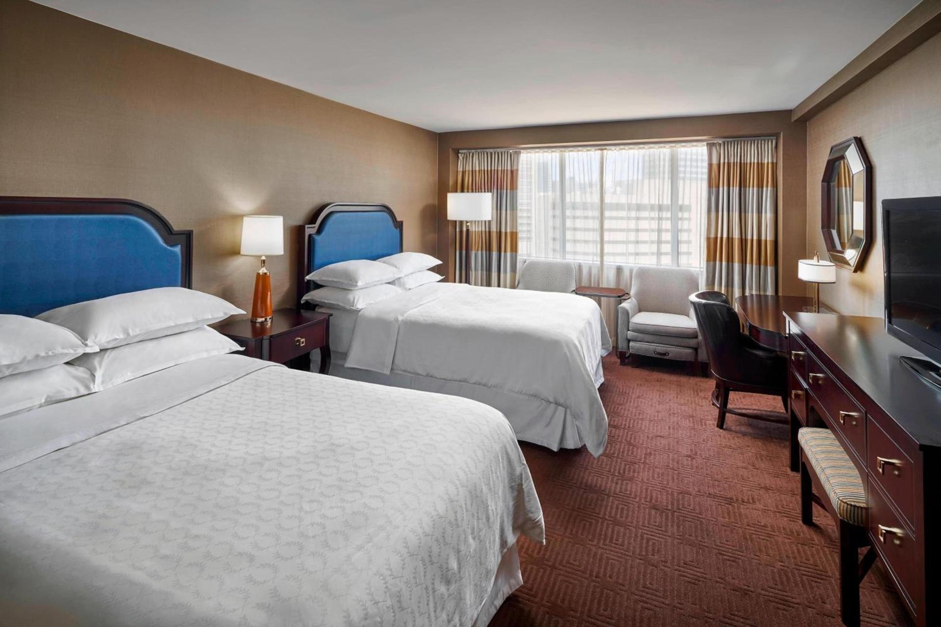 Sheraton Inner Harbor Hotel photo 4