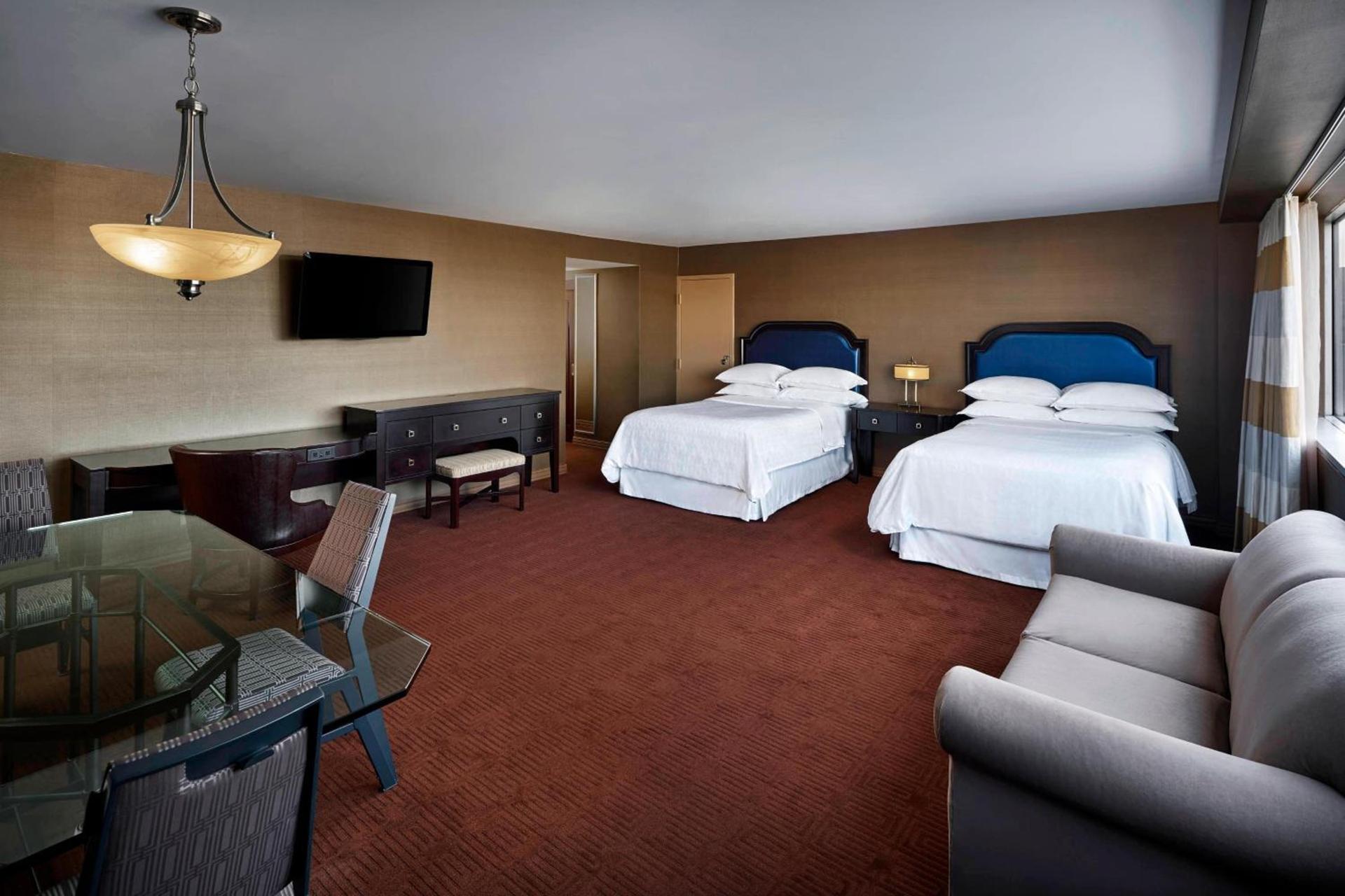 Sheraton Inner Harbor Hotel photo 20