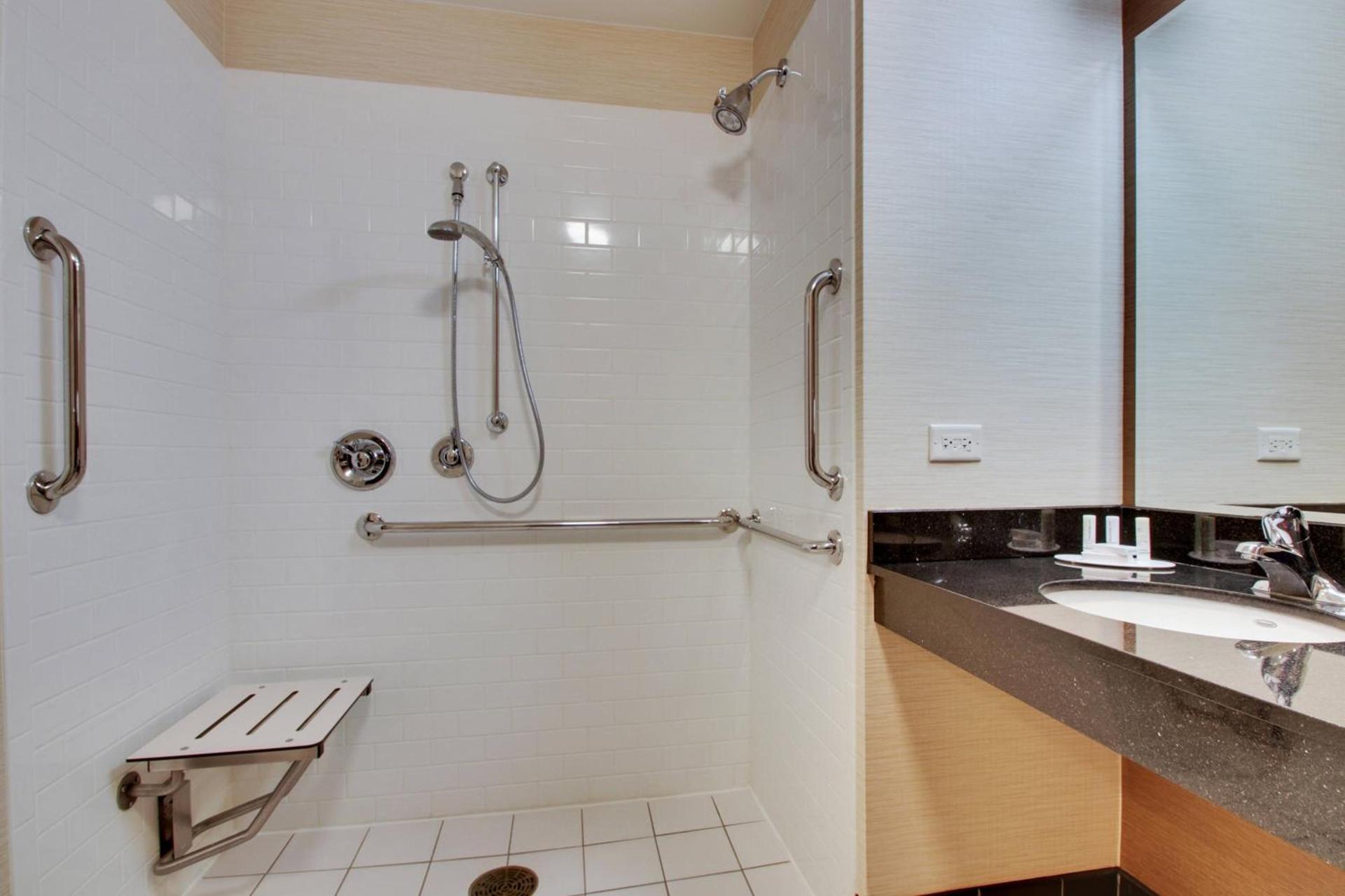 Fairfield Inn & Suites by Marriott Ottawa Starved Rock Area photo 15