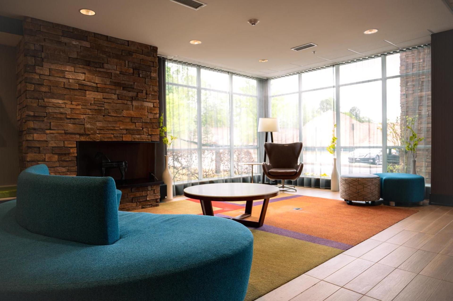 Fairfield Inn & Suites by Marriott Atlanta Fairburn photo 2