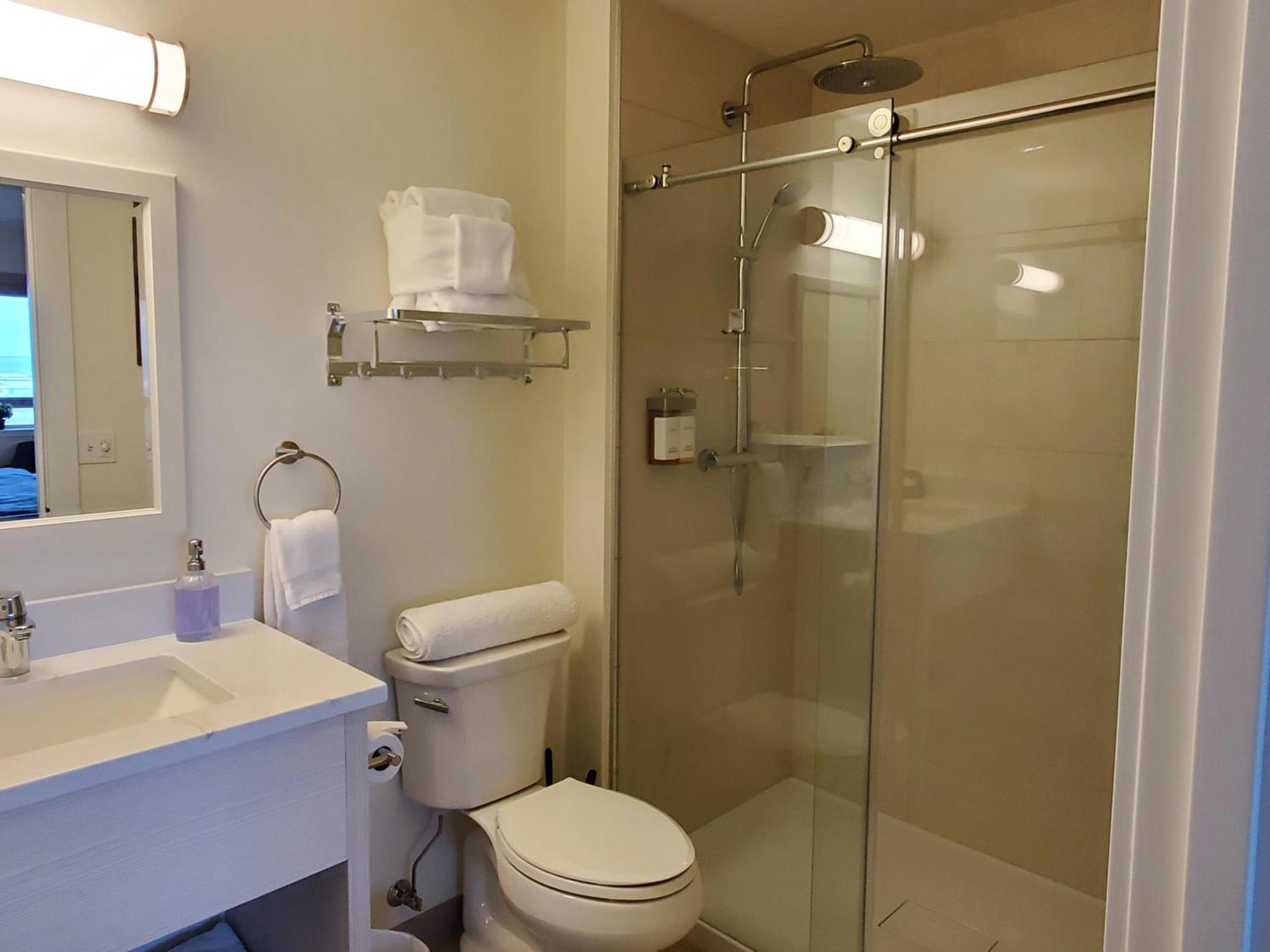 Moonstone Beach Motel photo 23