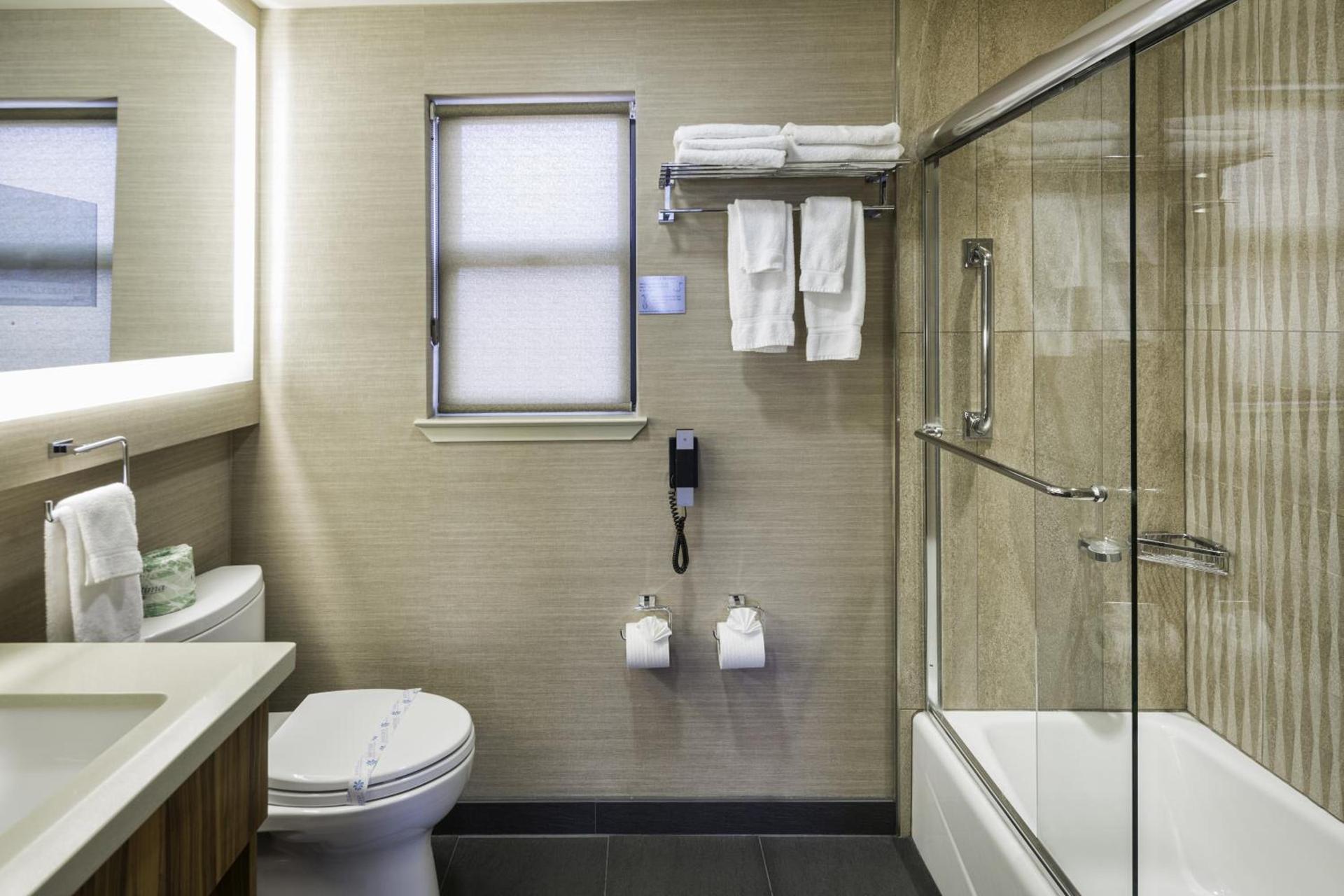 Hotel Strata photo 38